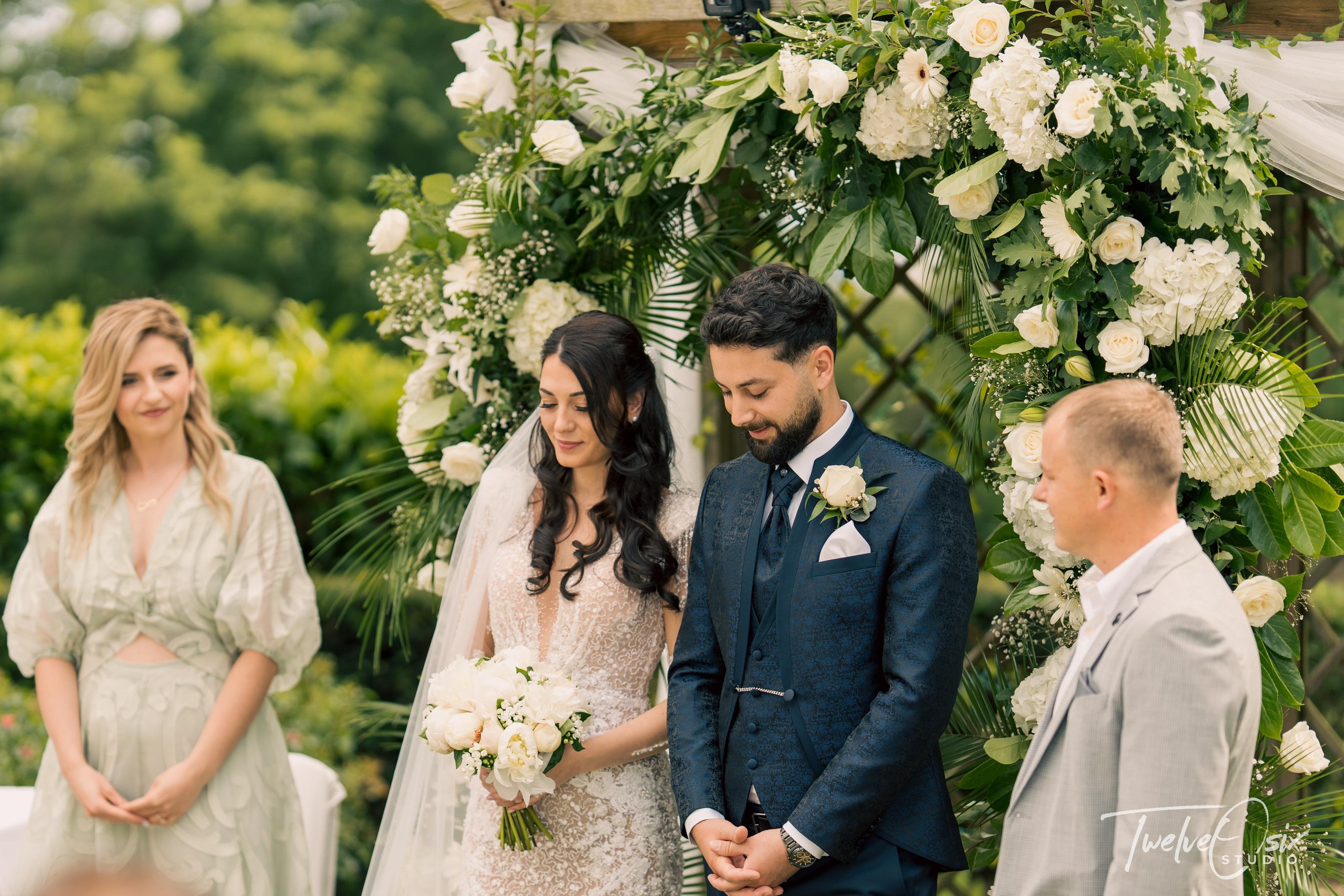 Weddings/Engagements