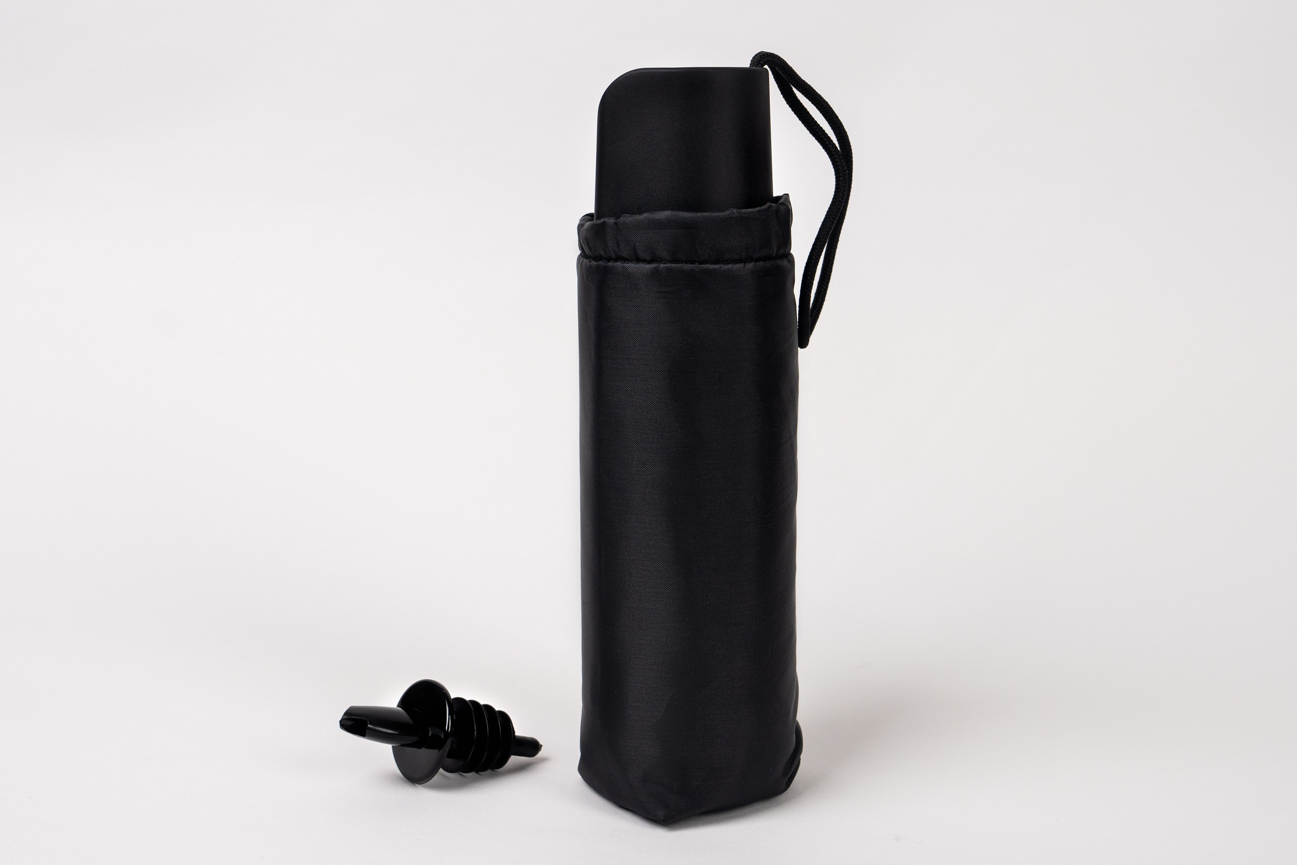 BINOKTAILS. ФОТОГРАФ В ГОНКОНГЕ (СВАДЬБЫ, FASHION, СЕМЕЙНЫЕ, МЕРОПРИЯТИЯ, ФОТОПРОГУЛКИ)