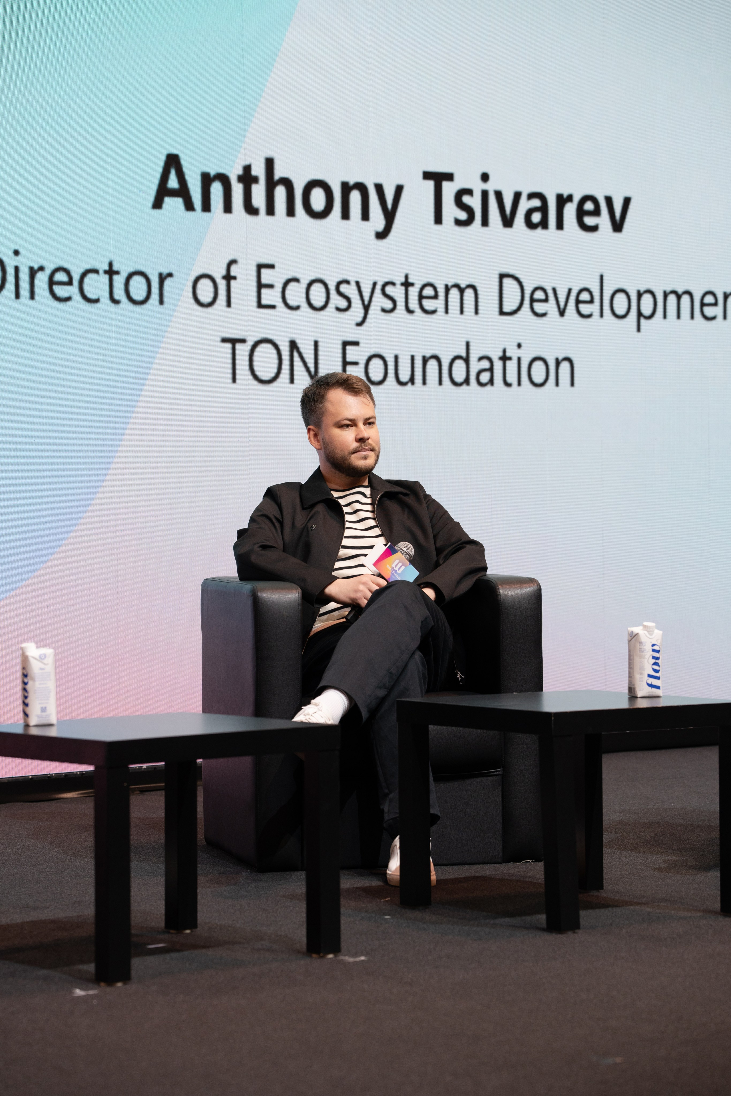 TON. PHOTOGRAPHER IN HONG KONG (WEDDING, FASHION, FAMILY, EVENTS)