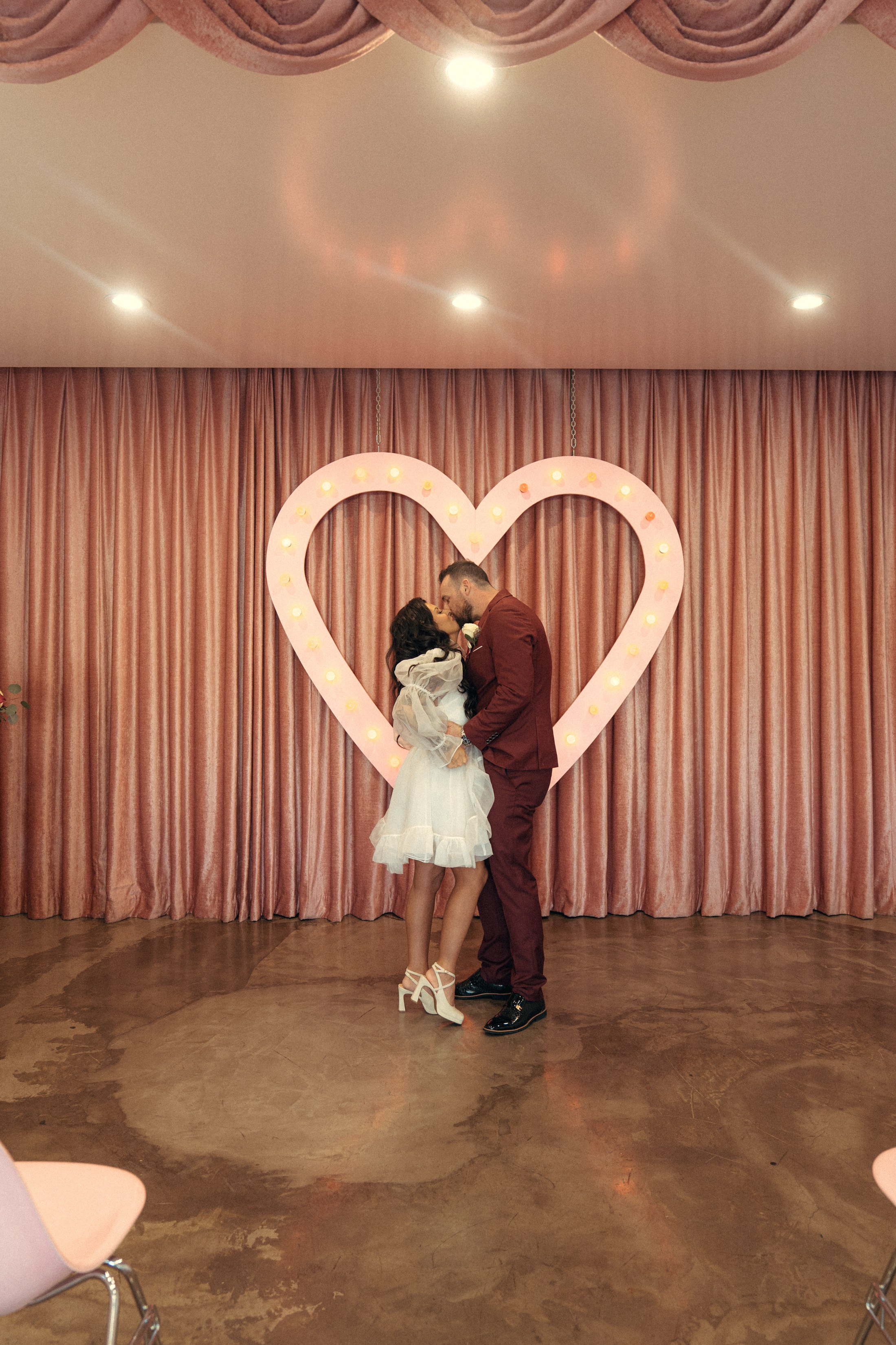 Miranda&Austin. Wedding & elopement photographer Viktoriya Kravtsov. Las Vegas