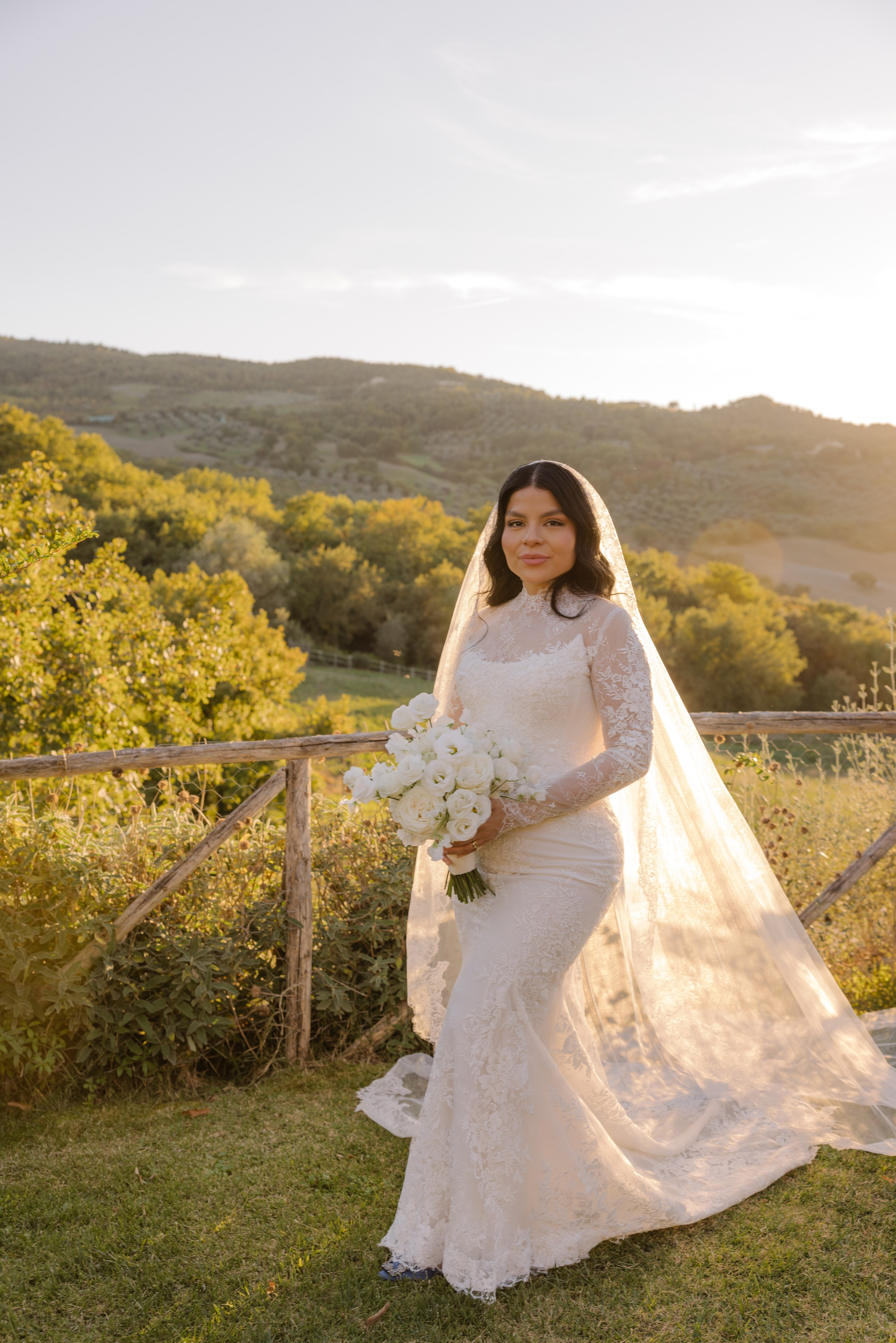 Mitcell&Melanie digital. Wedding photographer Italy