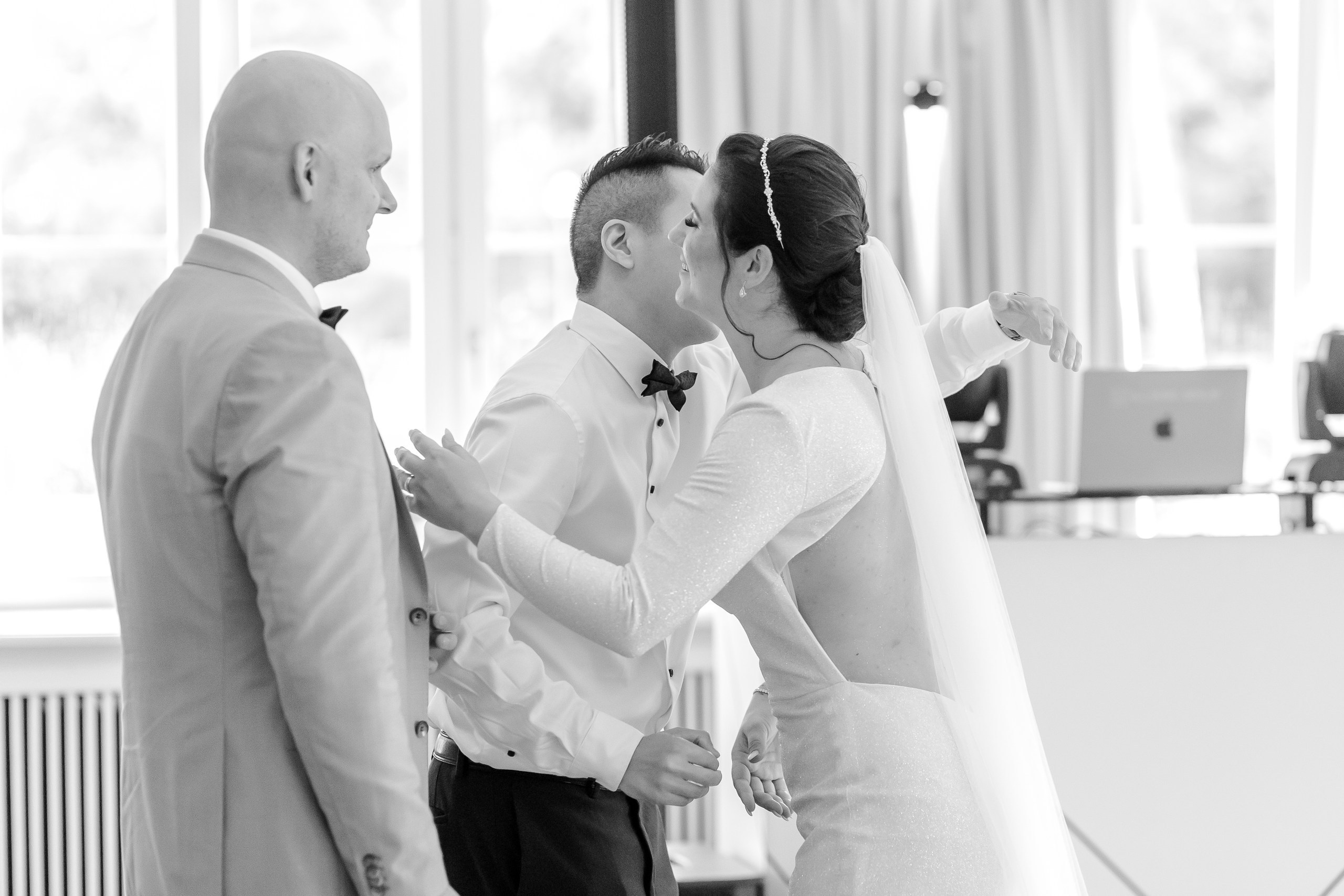 Yasmin und Mathias: Eine Traumhochzeit in der Villa Schützenhof. Hochzeitsfotografie in Berlin Nataliia Schütze