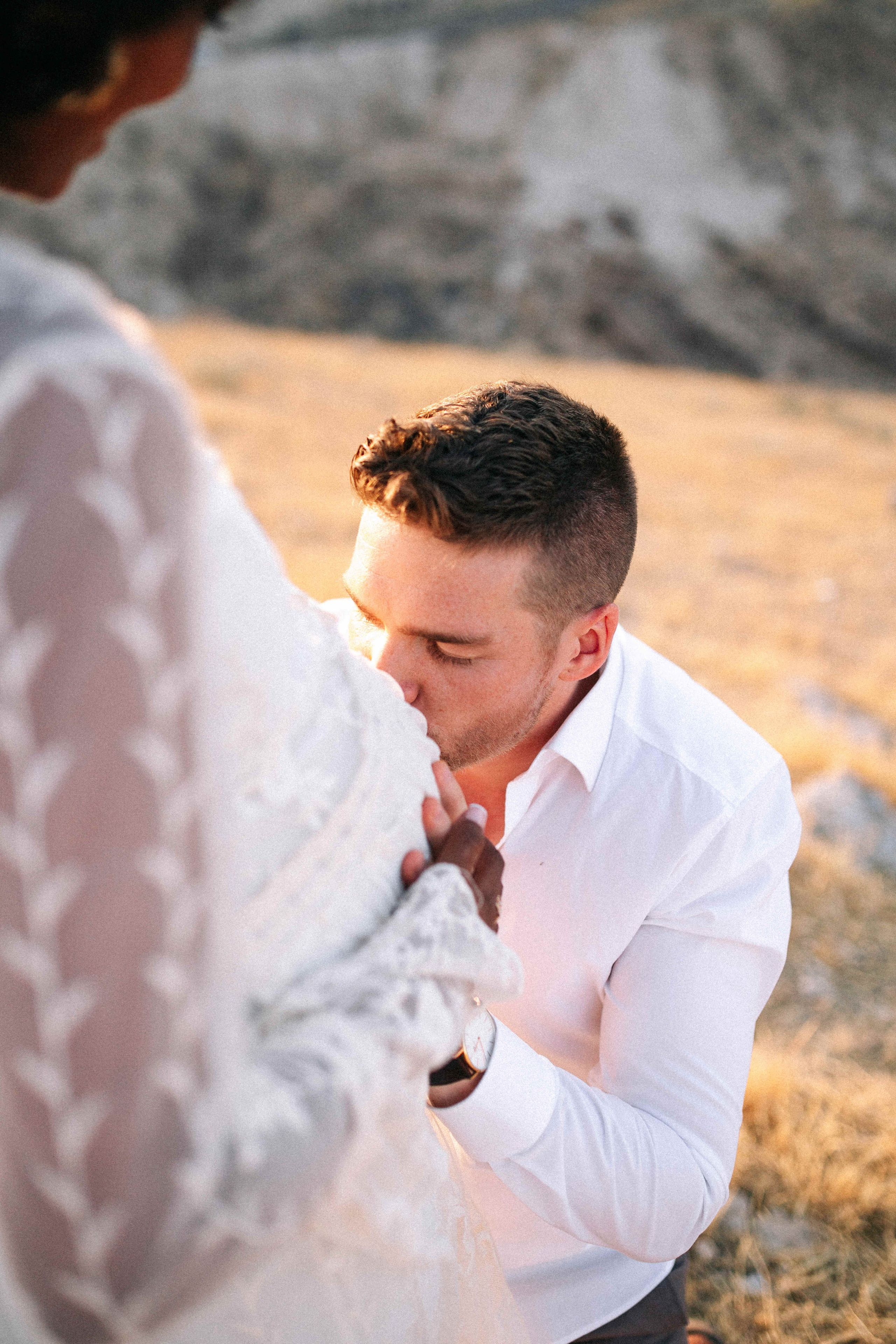 PHOTO SESSION IN THE DESERT NEAR MAALE ADUMIM. PHOTOGRAPHER IN ISRAEL