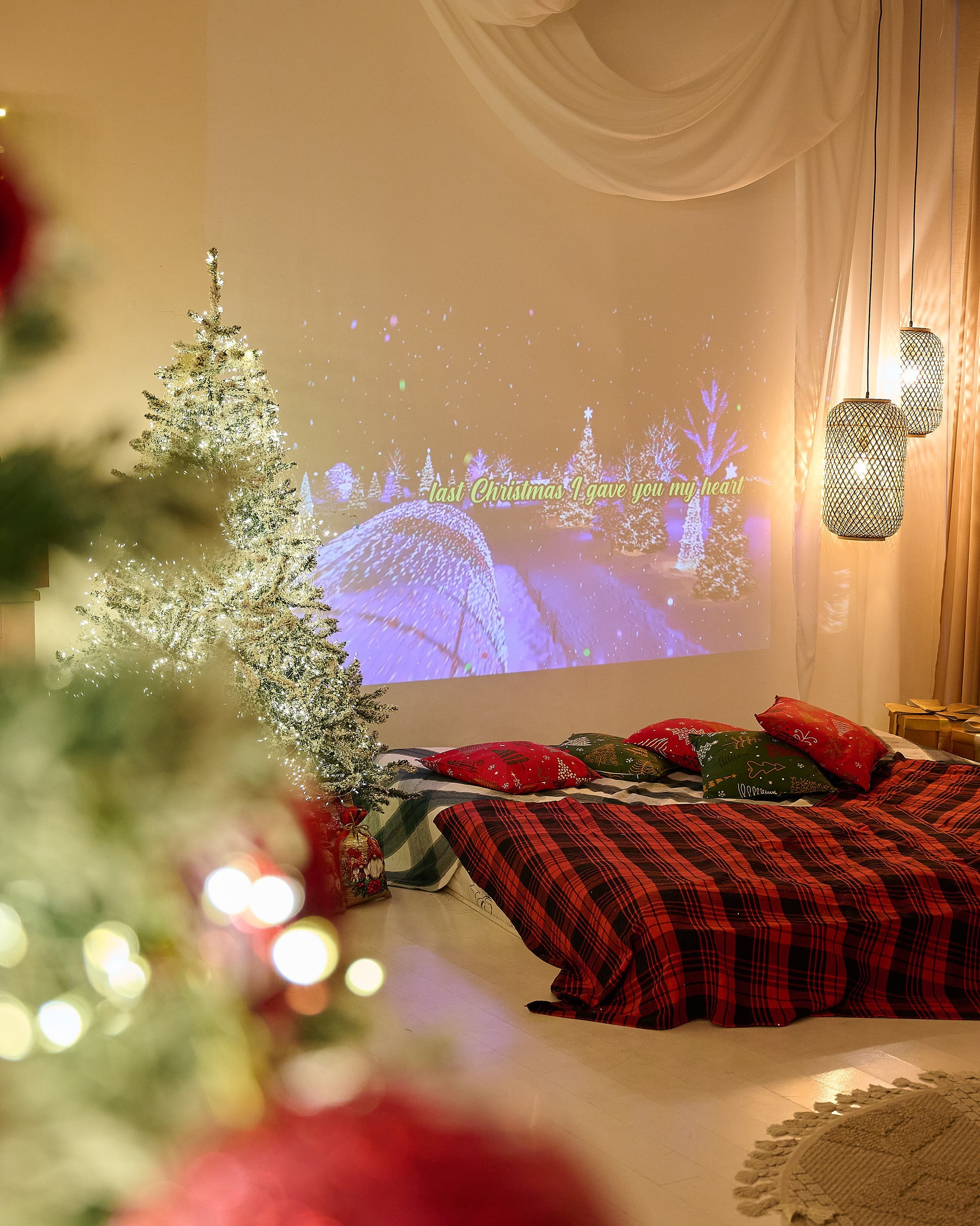 Зал «Home» — (ул.Бабура, 73Б). 2astudio.uz