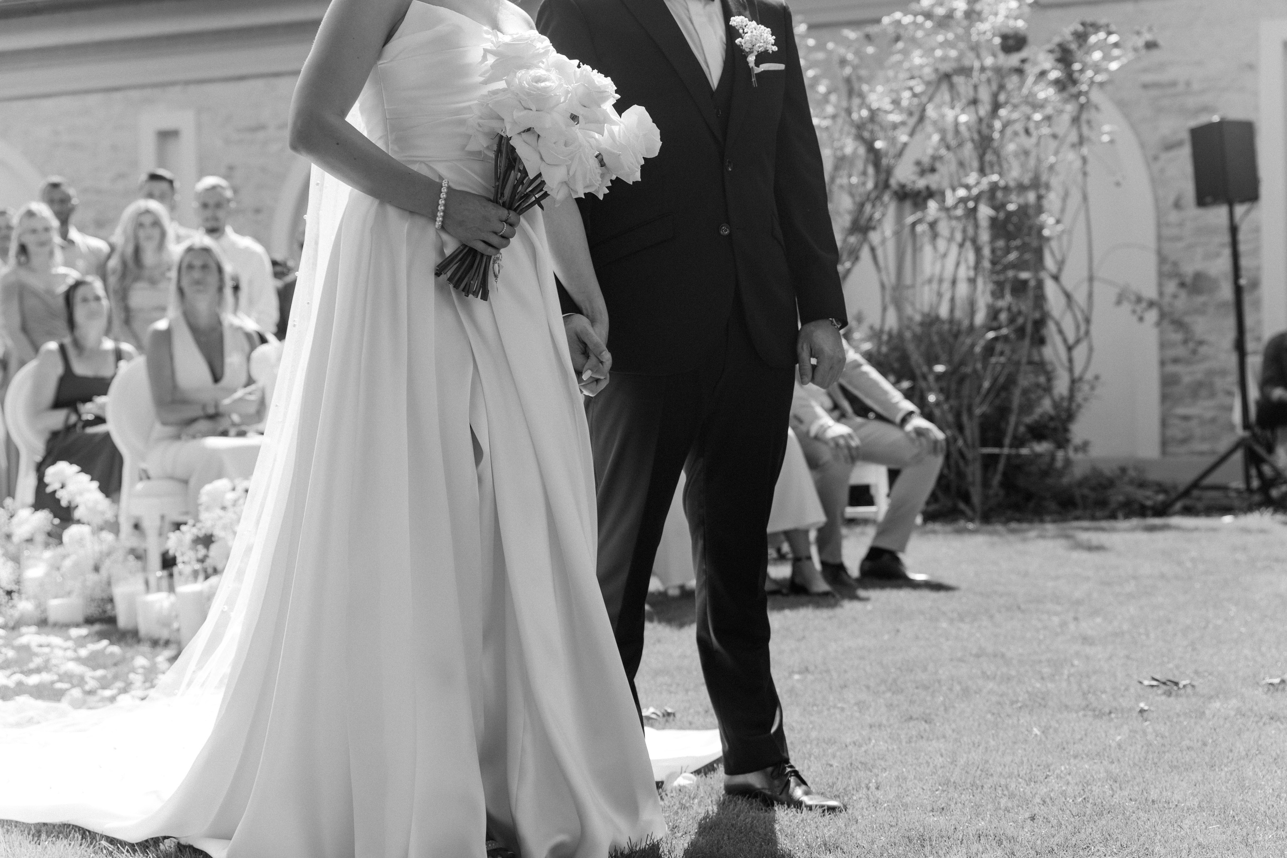 Wedding moments at Na Kmine