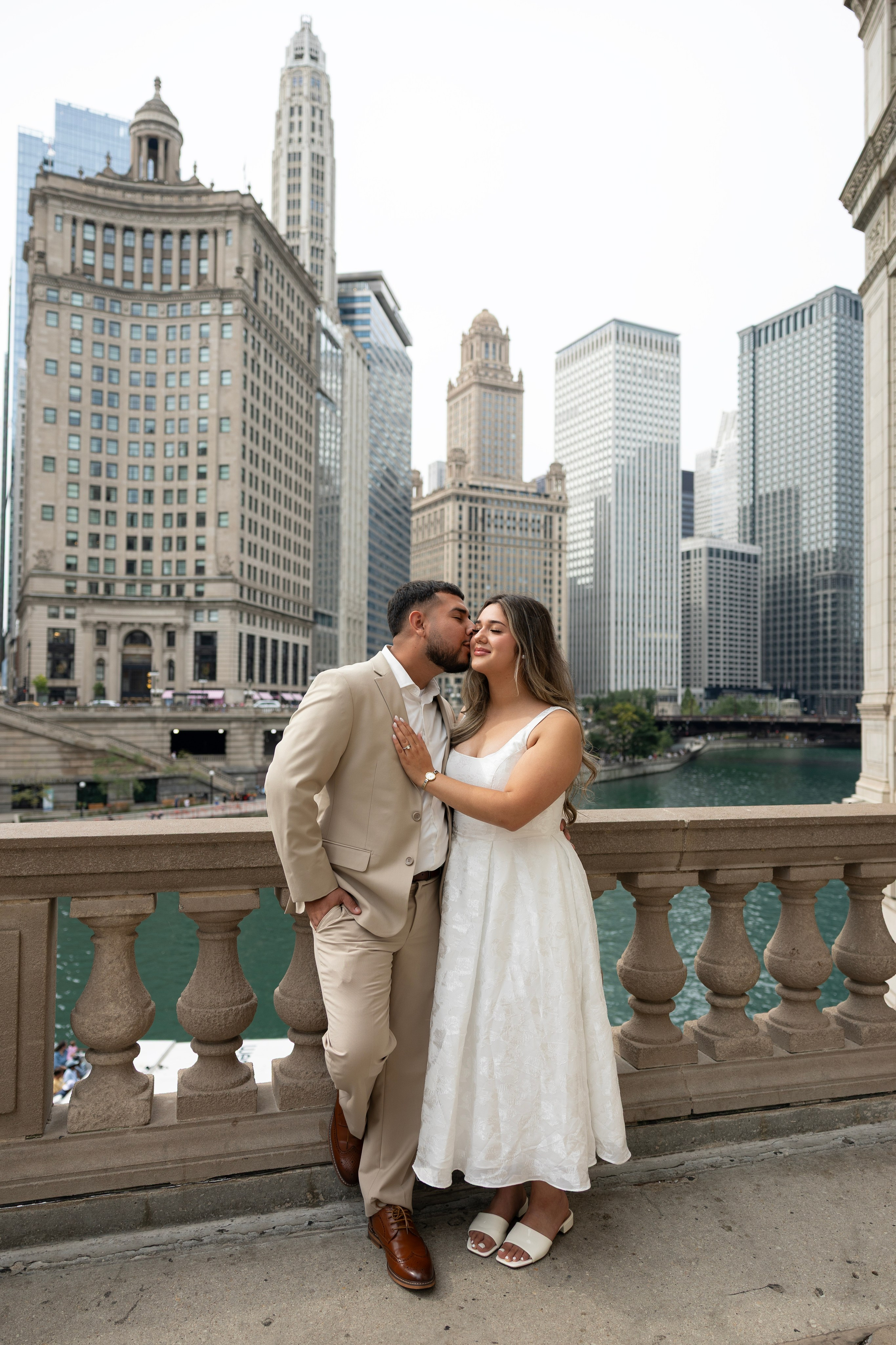 Lazaro & Mariana. Emotional Couples, Proposal, Motherhood & Family Photography in Chicago — Such a Photo