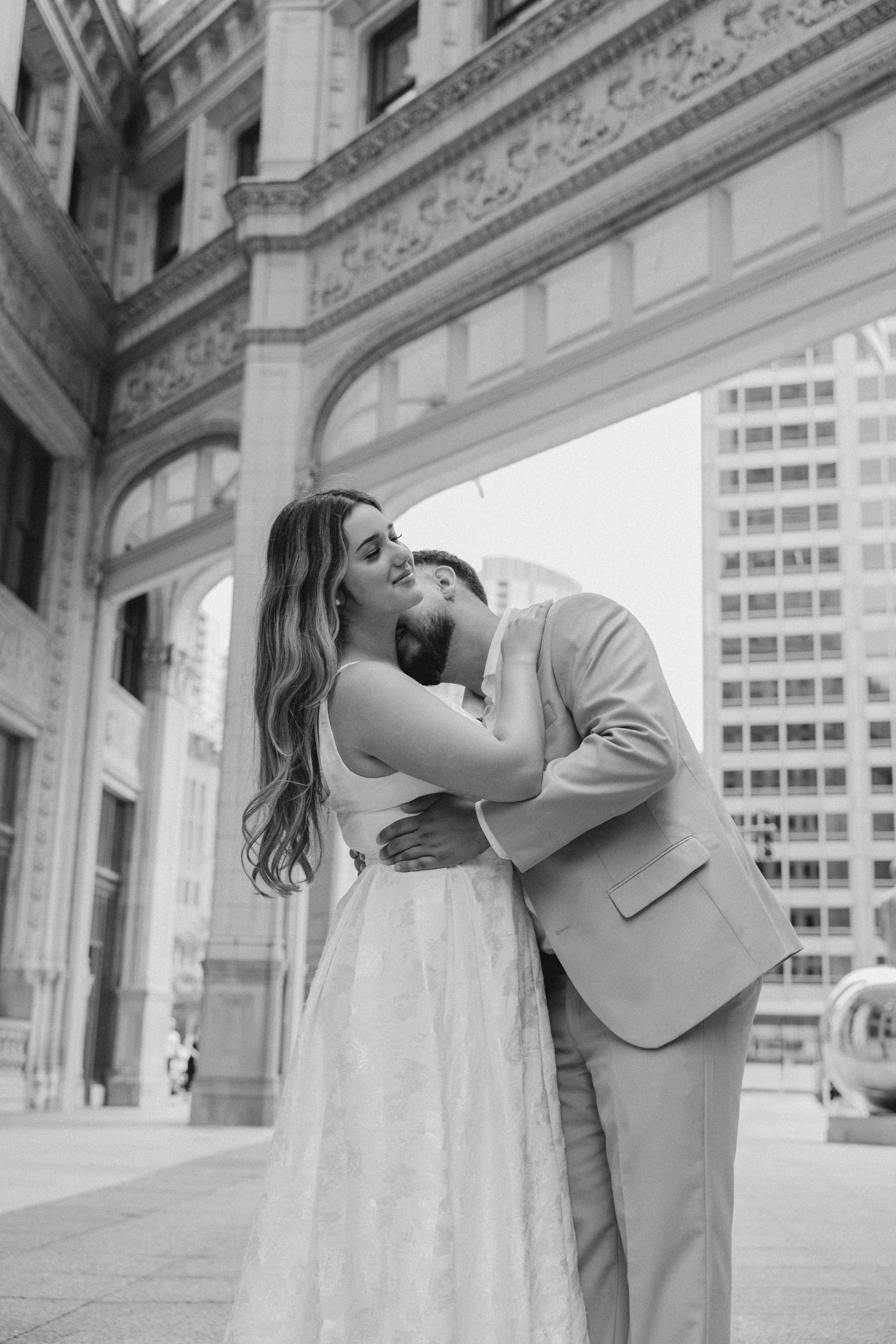 Lazaro & Mariana. Emotional Couples, Proposal, Motherhood & Family Photography in Chicago — Such a Photo
