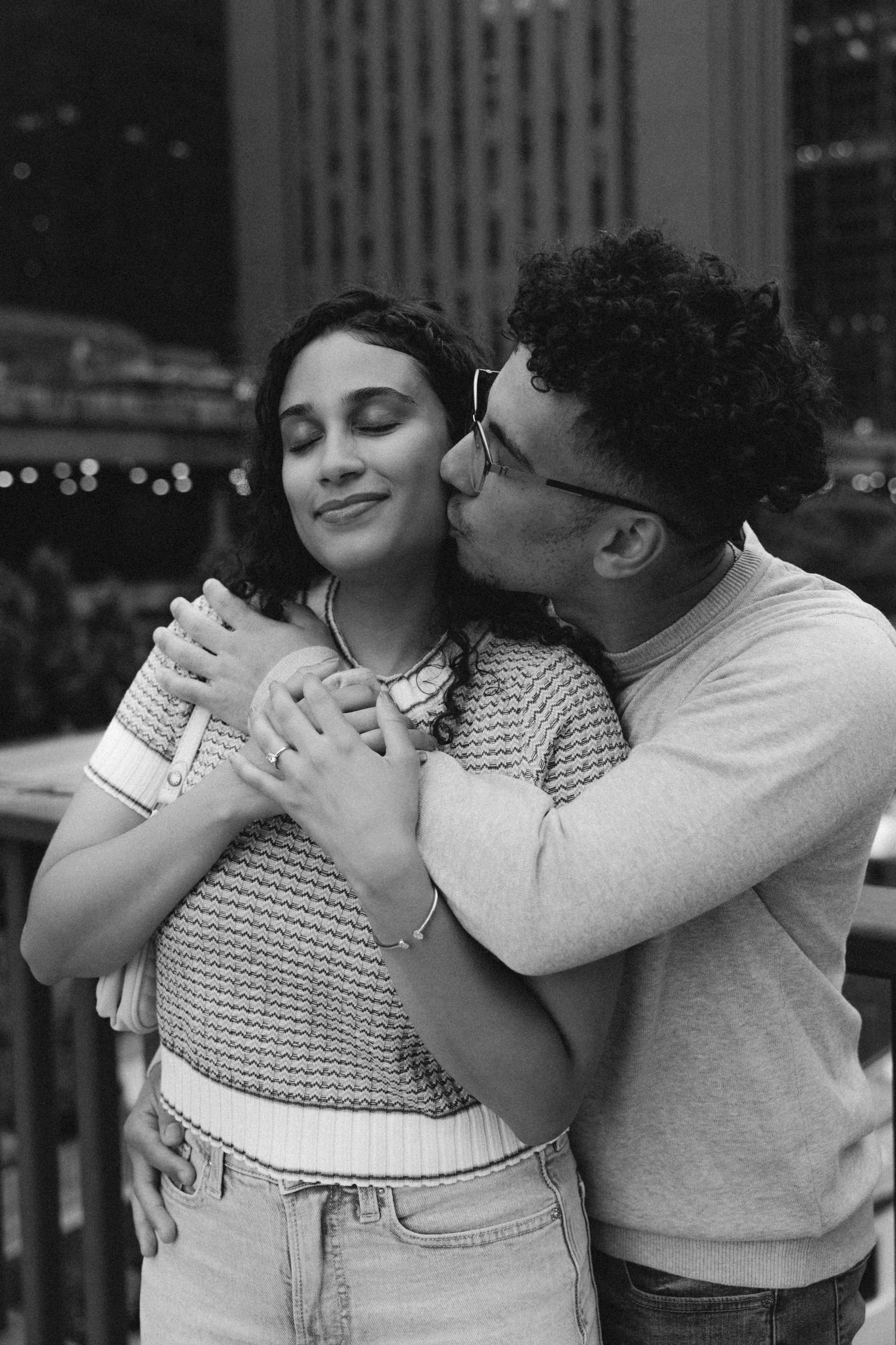 JACOB & LEONELLY. Emotional Couples, Proposal, Motherhood & Family Photography in Chicago — Such a Photo