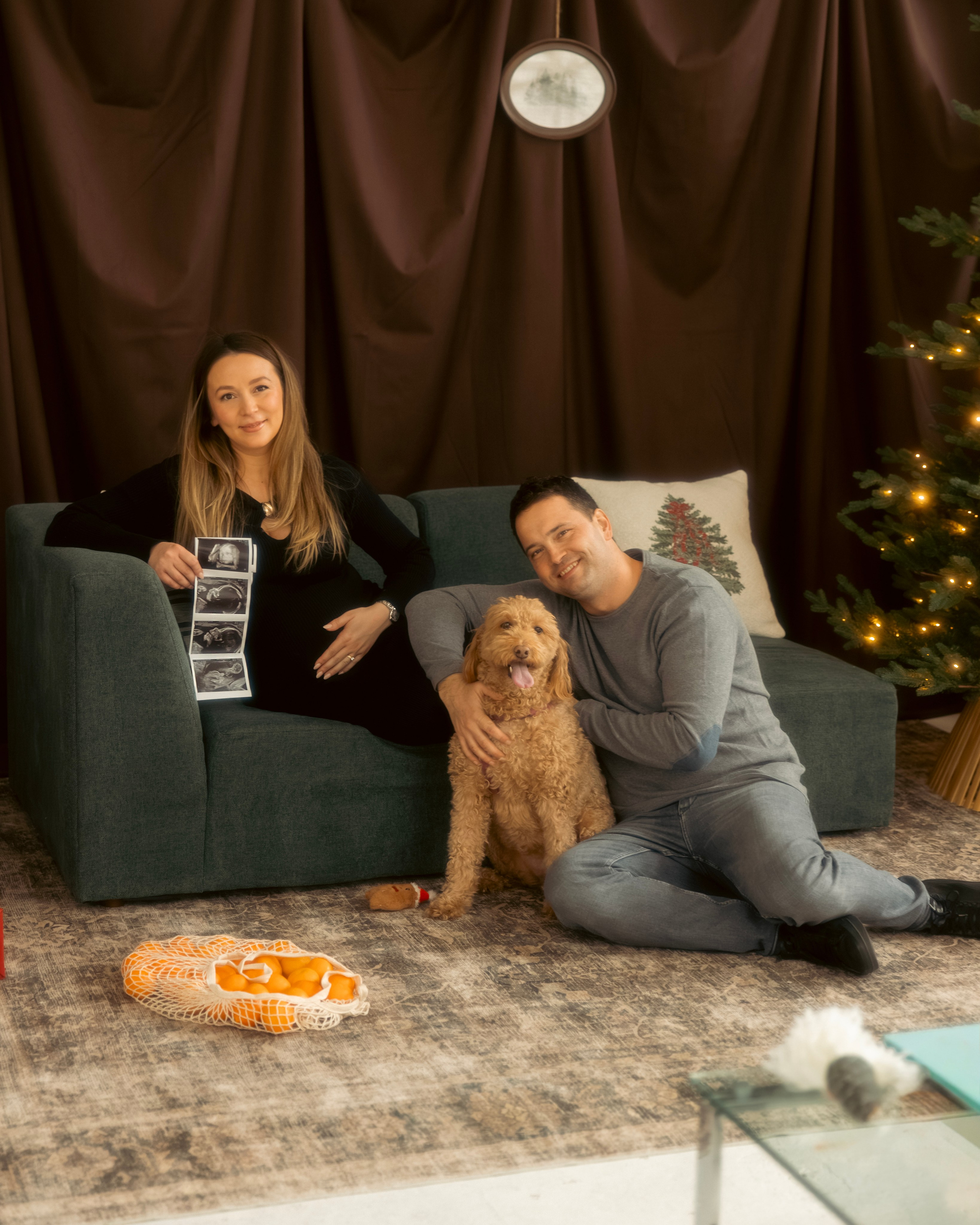 Family portrait with dog 