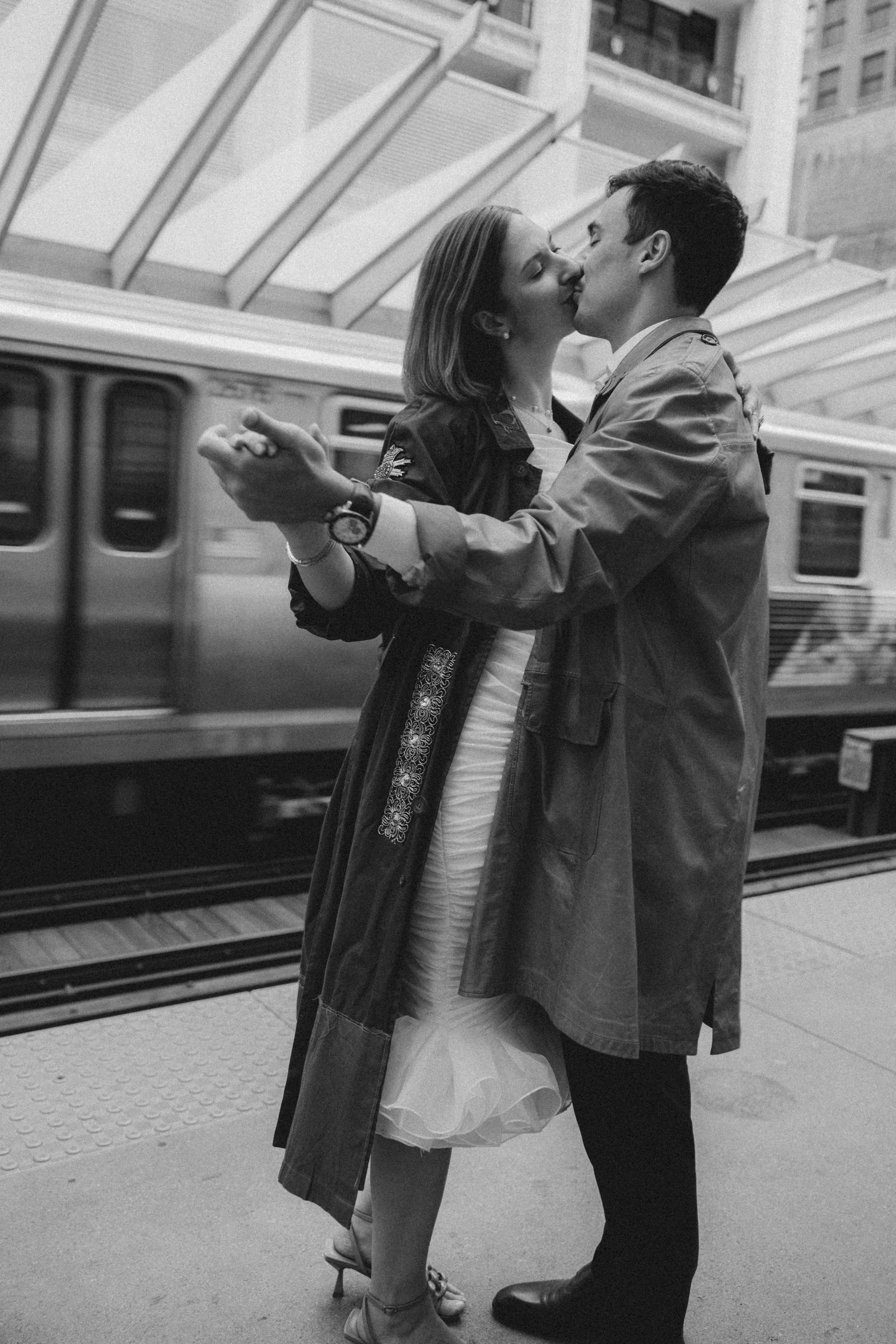 T & M. Emotional Couples, Proposal, Motherhood & Family Photography in Chicago — Such a Photo