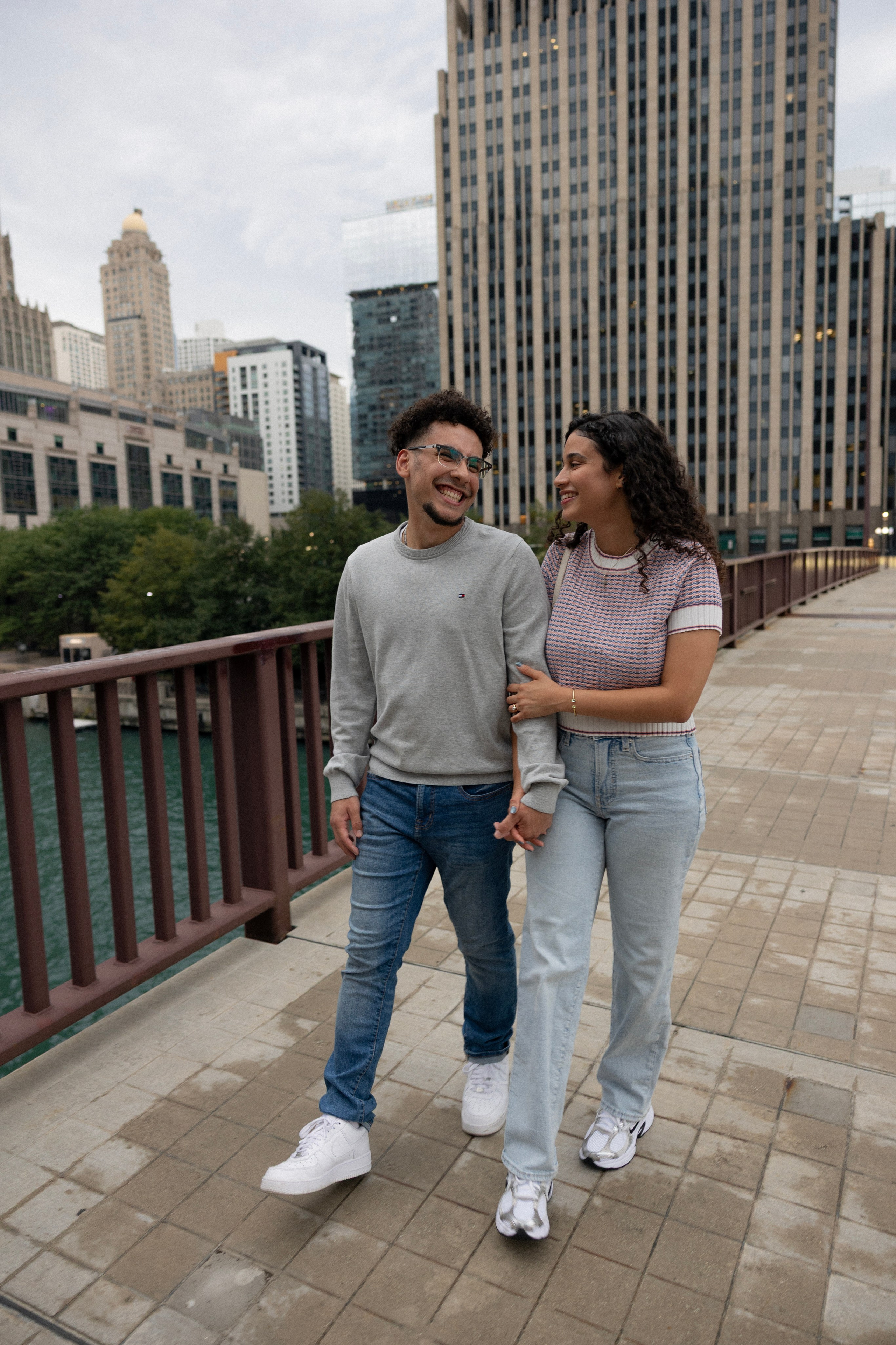 JACOB & LEONELLY. Emotional Couples, Proposal, Motherhood & Family Photography in Chicago — Such a Photo