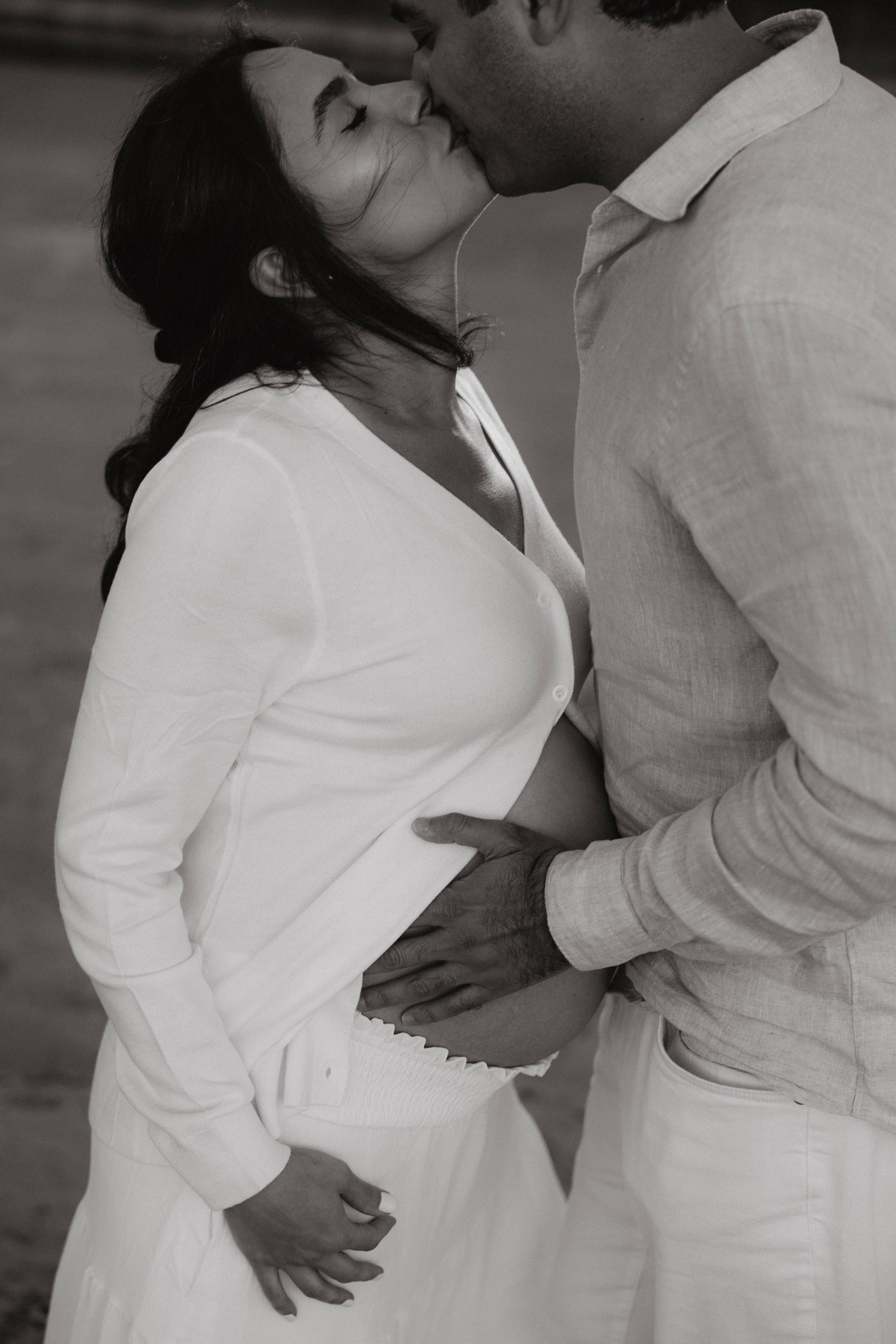 Sara & Mani. Emotional Couples, Proposal, Motherhood & Family Photography in Chicago — Such a Photo