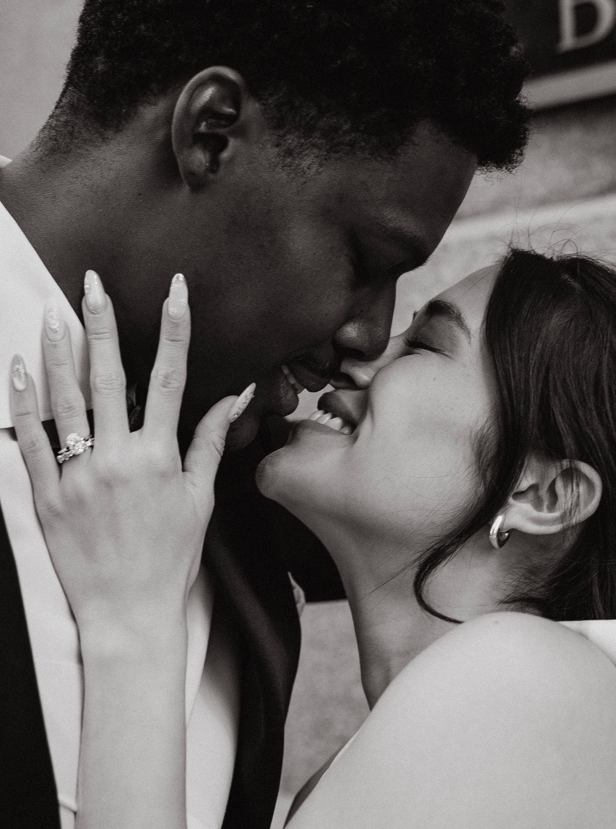 M&T. Emotional Couples, Proposal, Motherhood & Family Photography in Chicago — Such a Photo