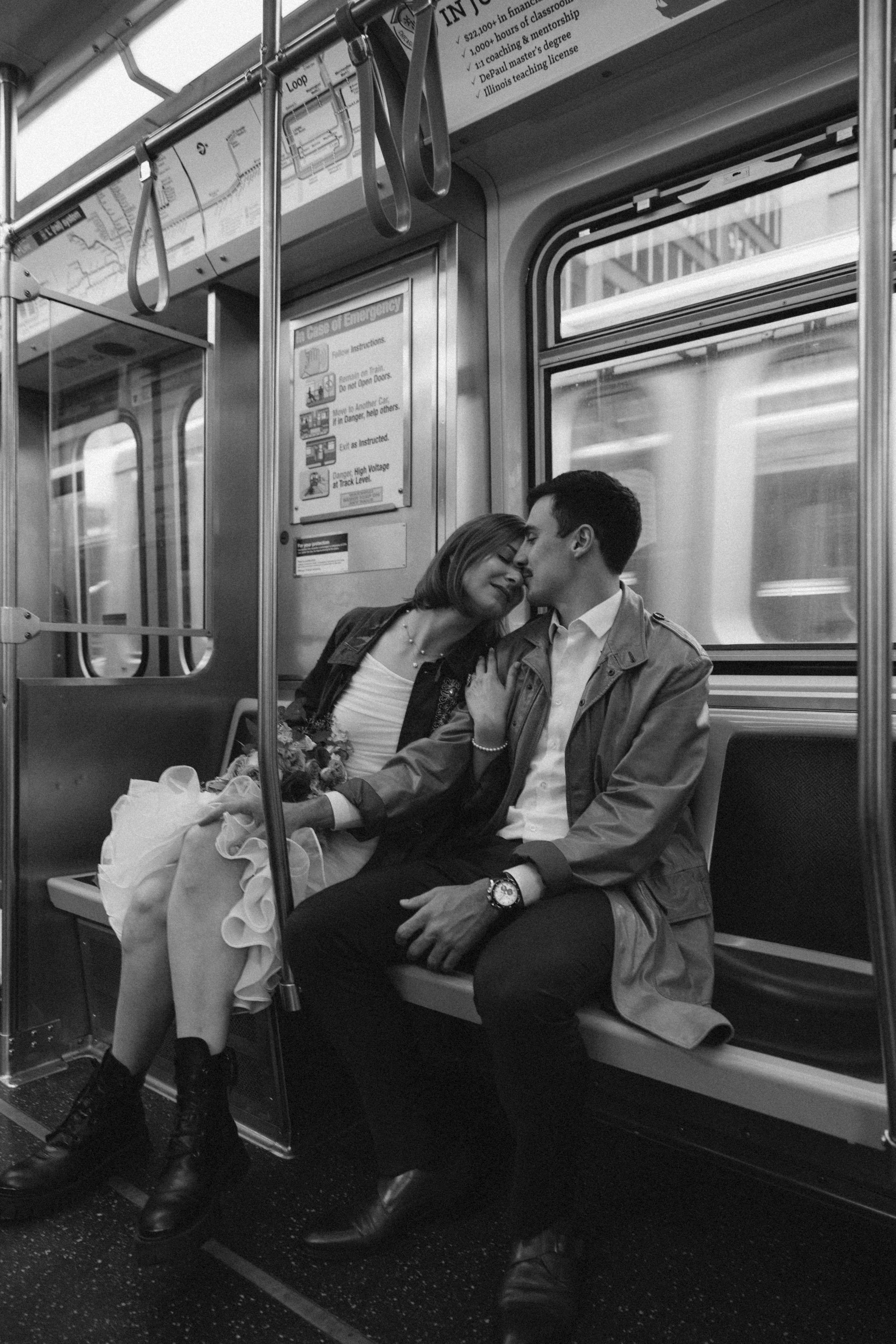 T & M. Emotional Couples, Proposal, Motherhood & Family Photography in Chicago — Such a Photo
