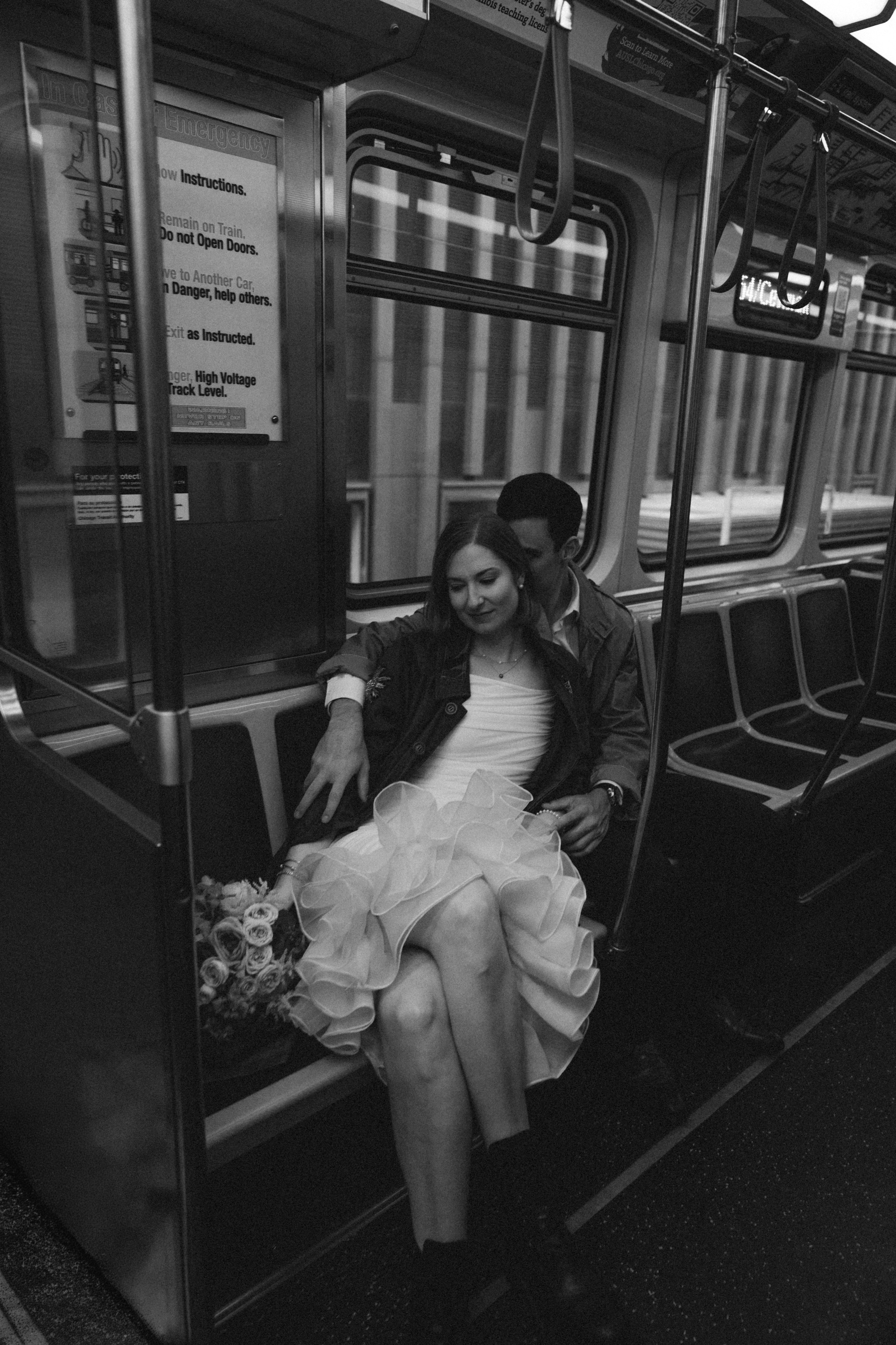 T & M. Emotional Couples, Proposal, Motherhood & Family Photography in Chicago — Such a Photo