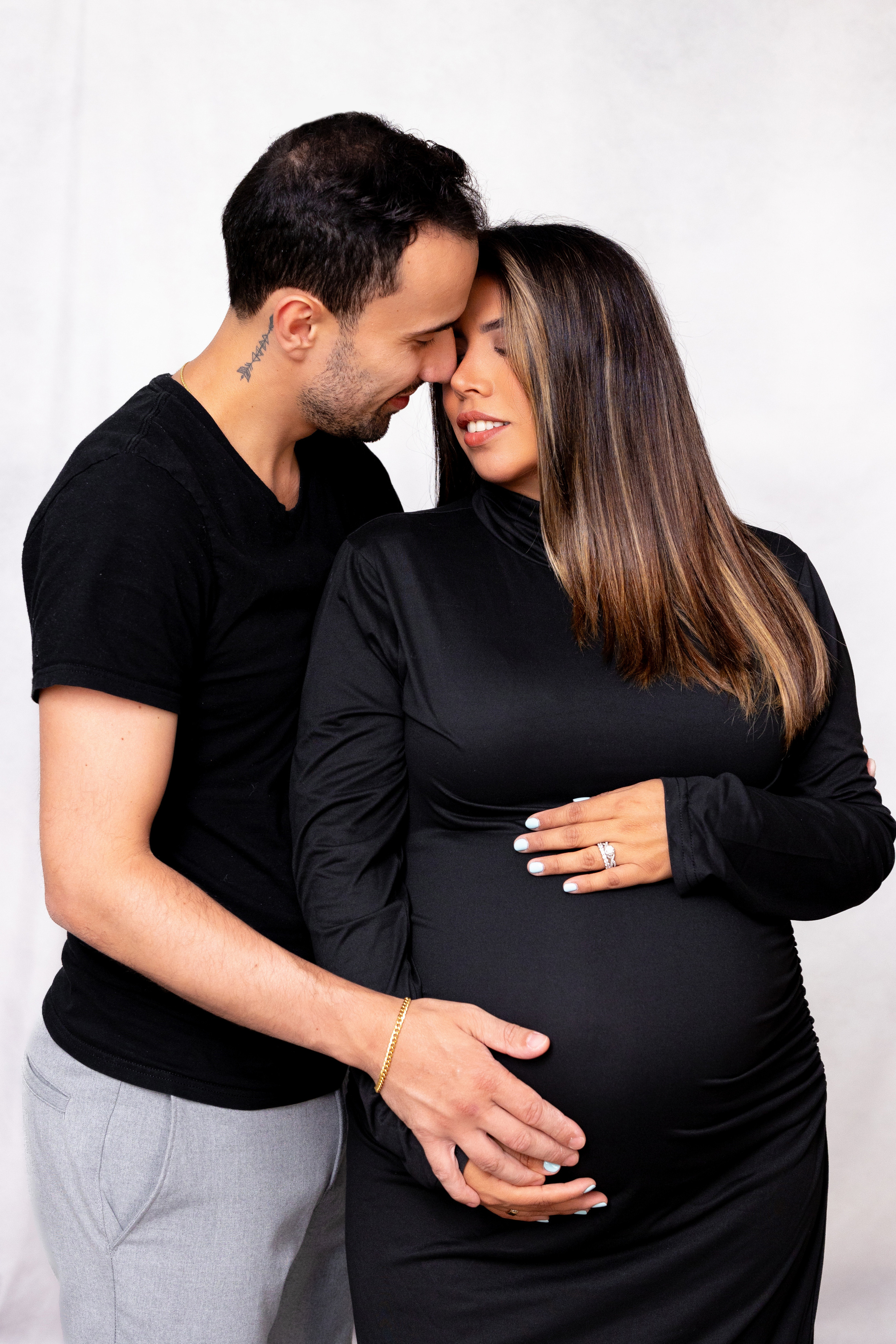 Maternity. Luxury Wedding Photography and Cinematography