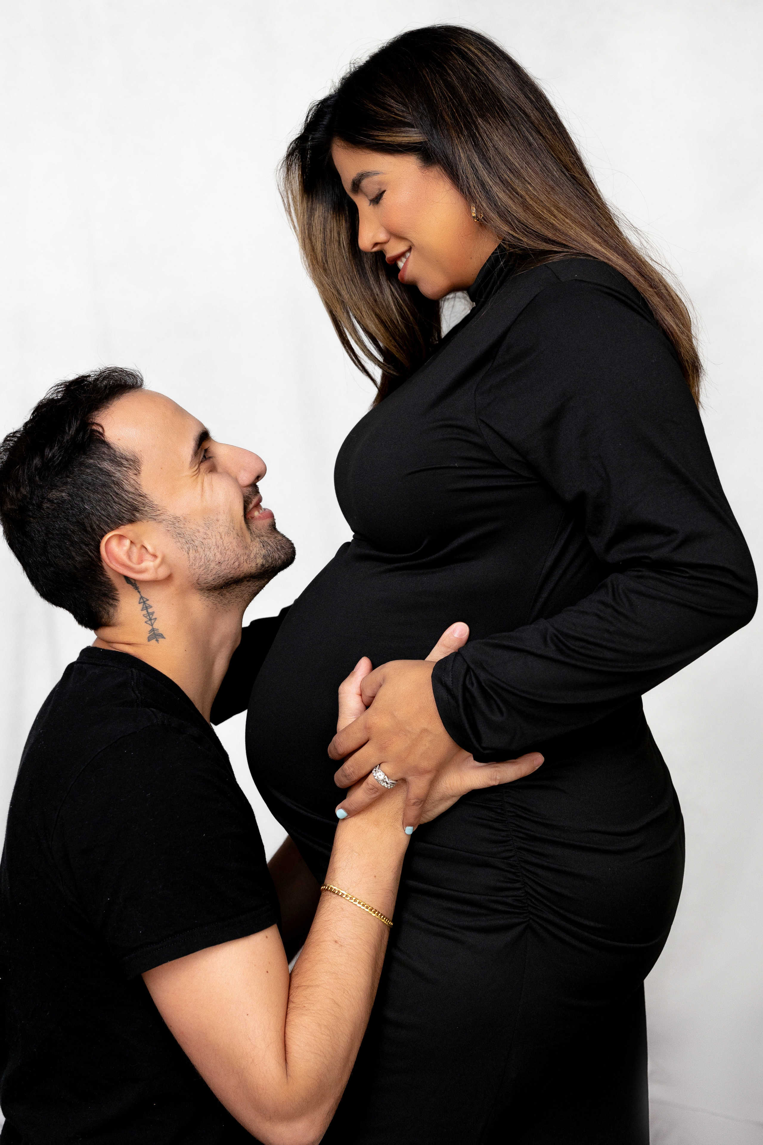 Maternity. Luxury Wedding Photography and Cinematography