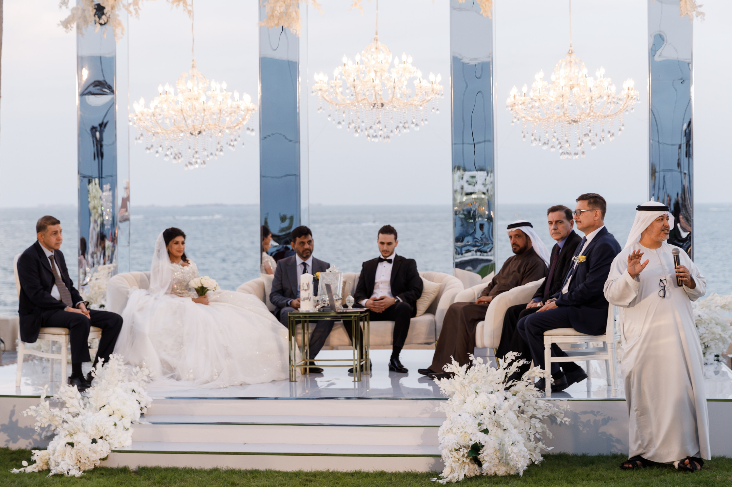22/12/2023 Burj Al Arab wedding. Photographer Anna Curly | Weddings and Events in Dubai