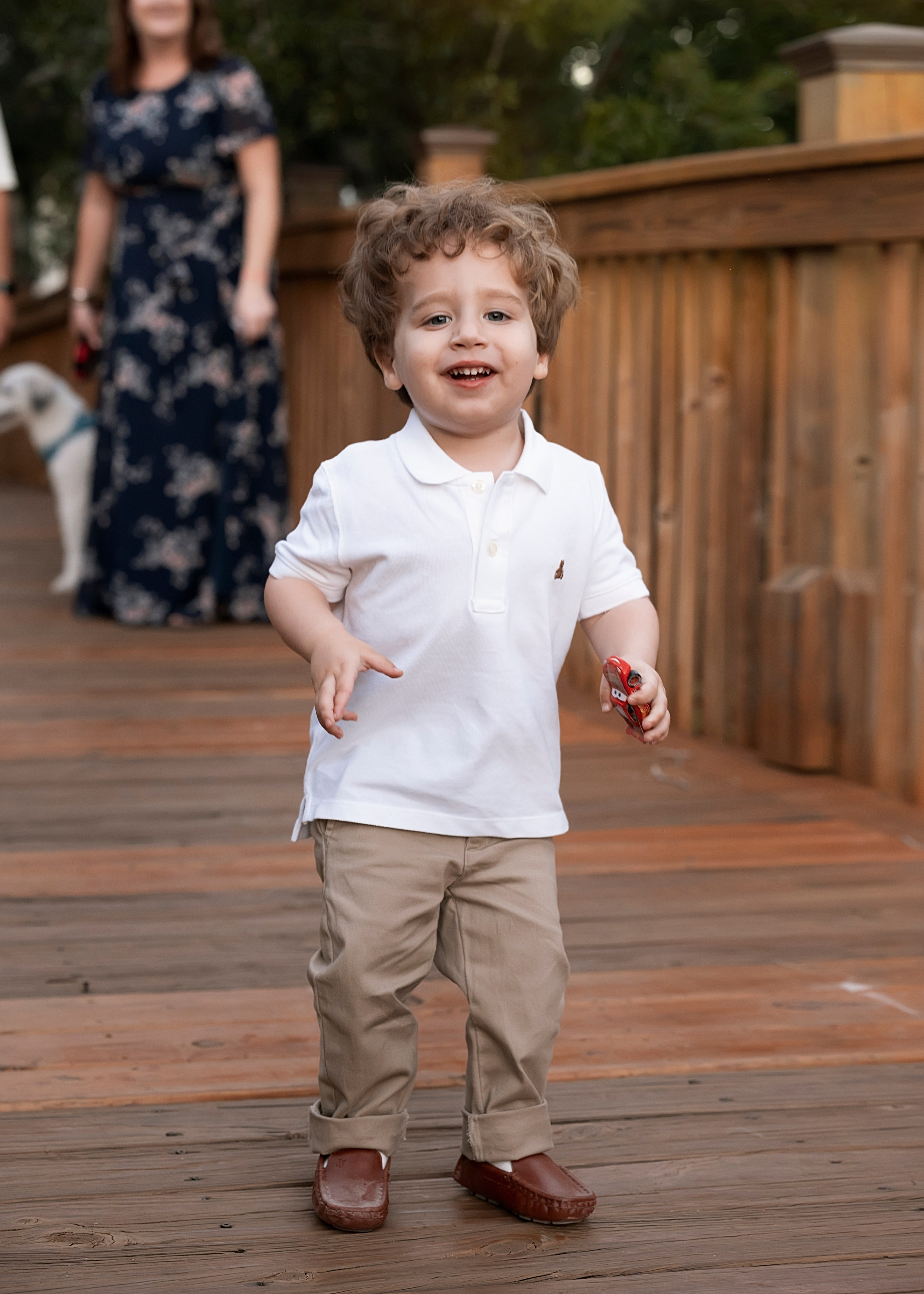 Family session outside. Portrait, kids and family photographer in Wesley Chapel Alina Alice Osipova