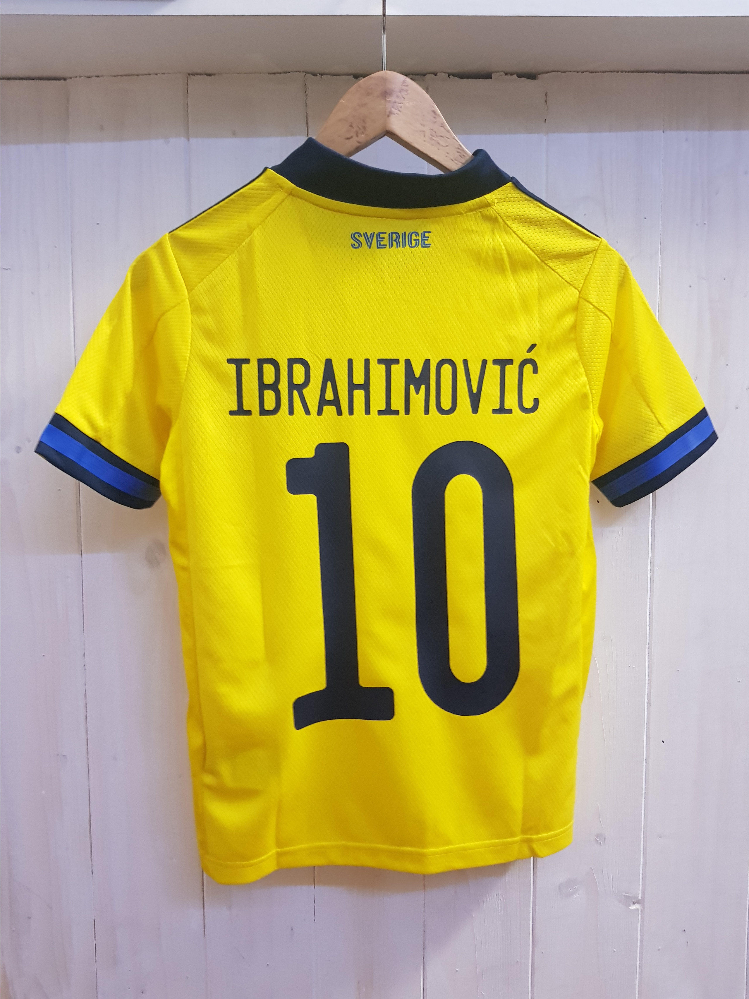 Maglia sport personalizzare. Stampa express Roma Tuscolana