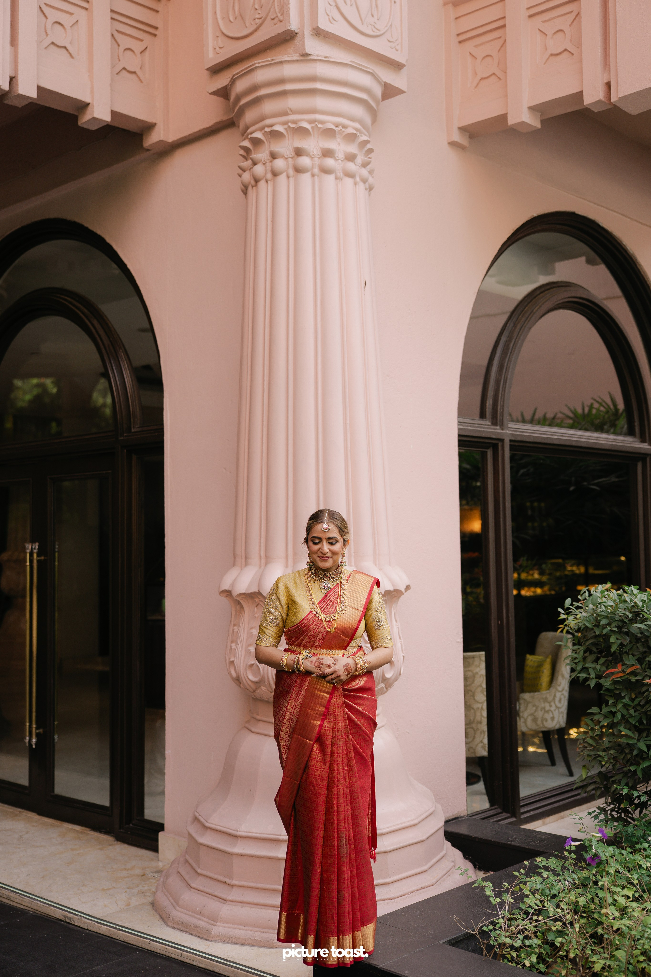 South Indian Wedding Ft. Aashna & Rajiv. Fine art Wedding Photographers in India & Canada