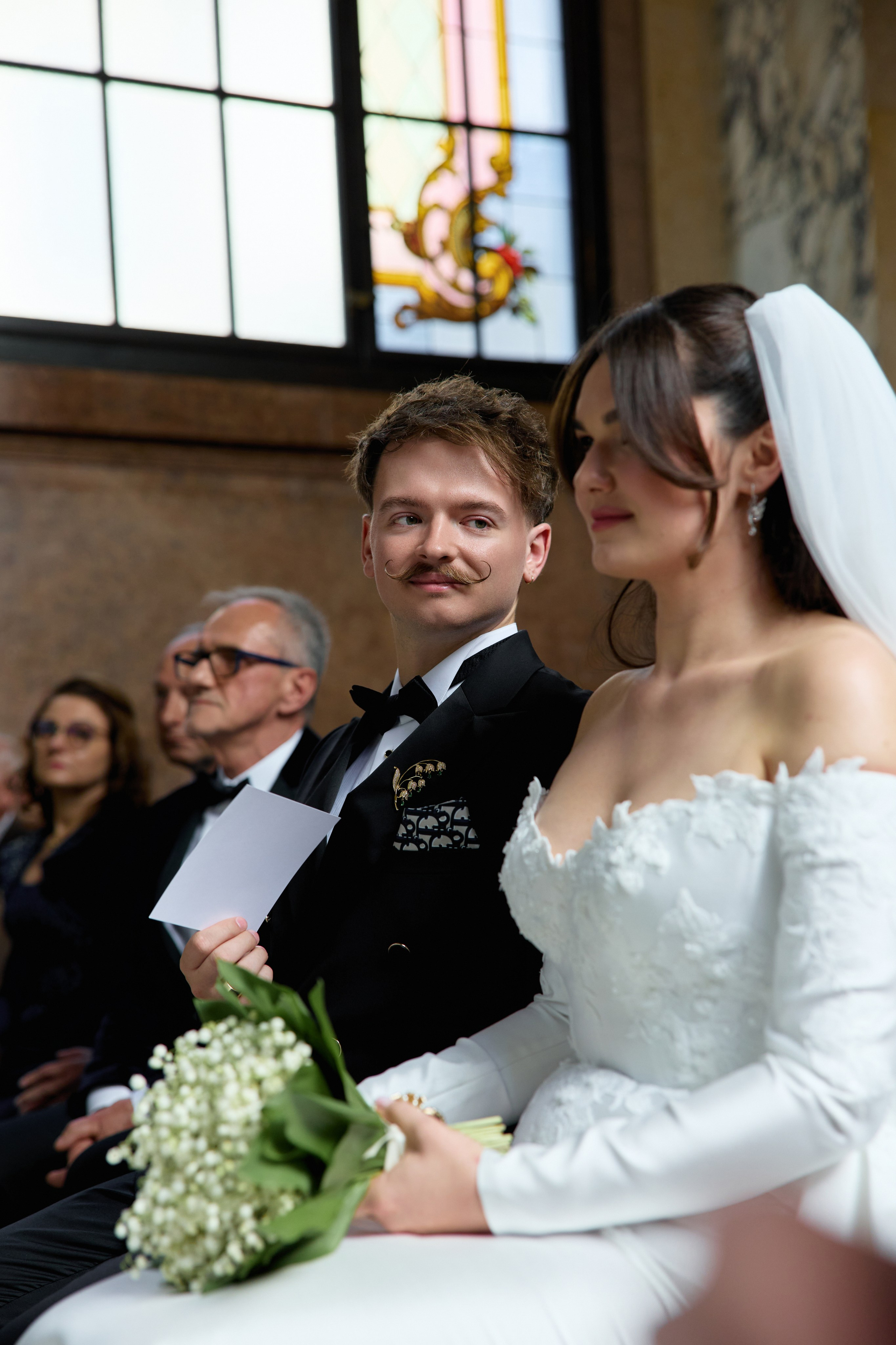Wiktoria & Kacper. Pałac Goetz. Fotograf ślubny i rodzinny w Krakowie Yana Klymova