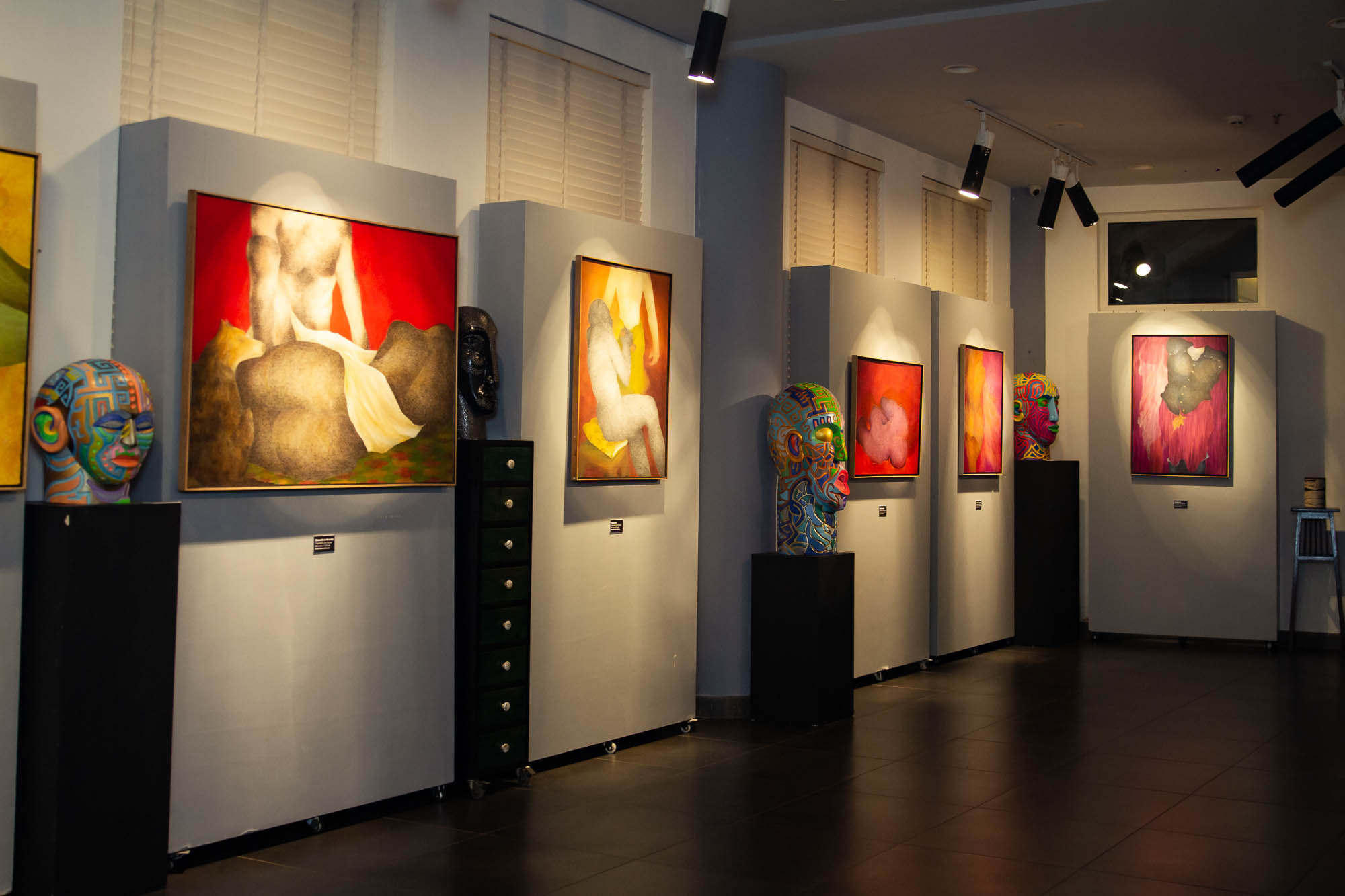 PROPERTY. International Photographer