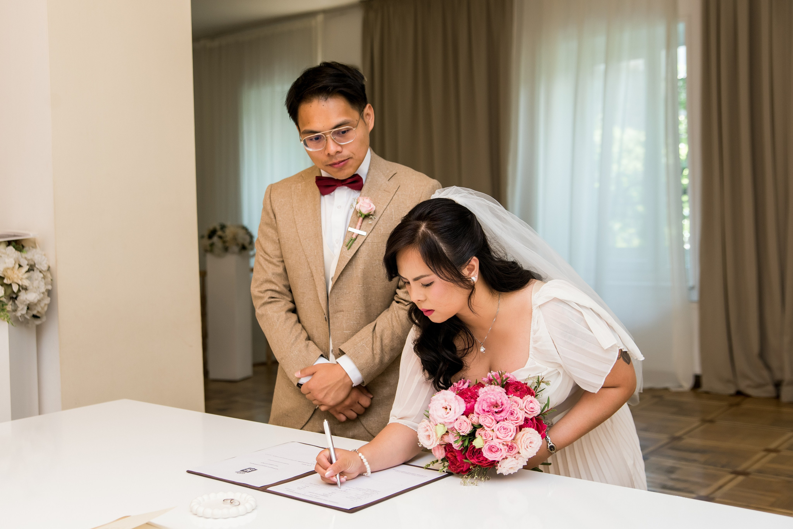 Wedding Photographer for Philippines Couples in Georgia. Destination Wedding Photographers in Georgia, Armenia. Maks Kovalenko and Lara Tatosyan. Wedding videographer