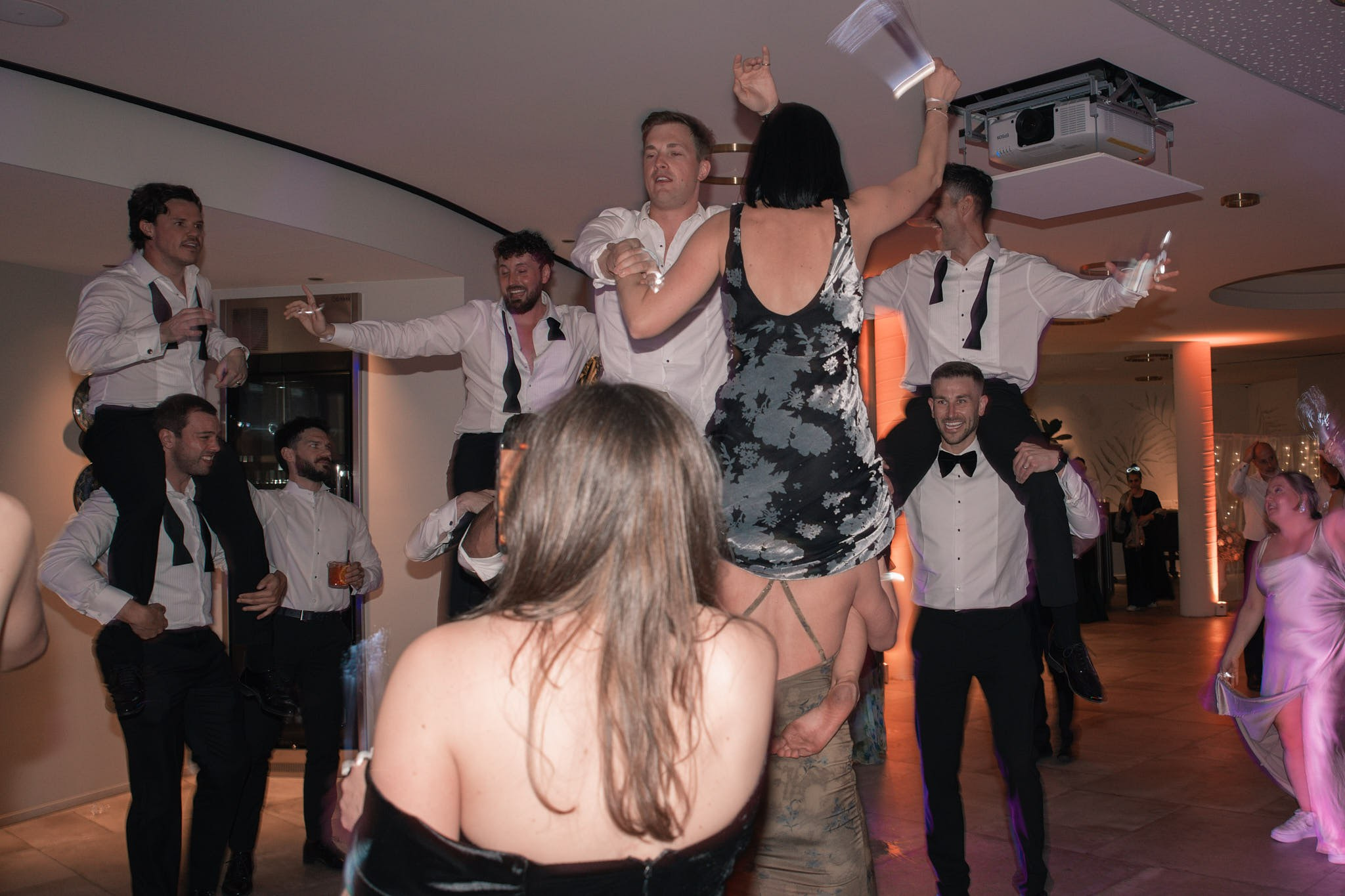 Roxie & Richard Wedding. Fotografo matrimonio Lago di Como Ferrari Media Production