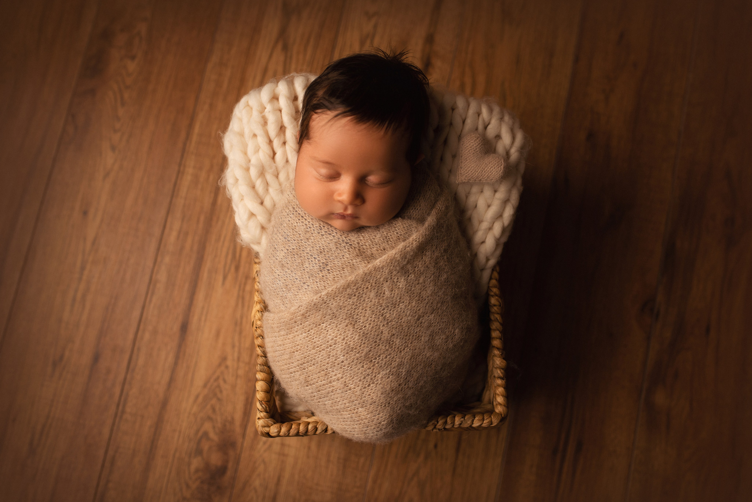 NEWBORN. Ottawa Newborn and Baby Newborn Photographer Elena Helali
