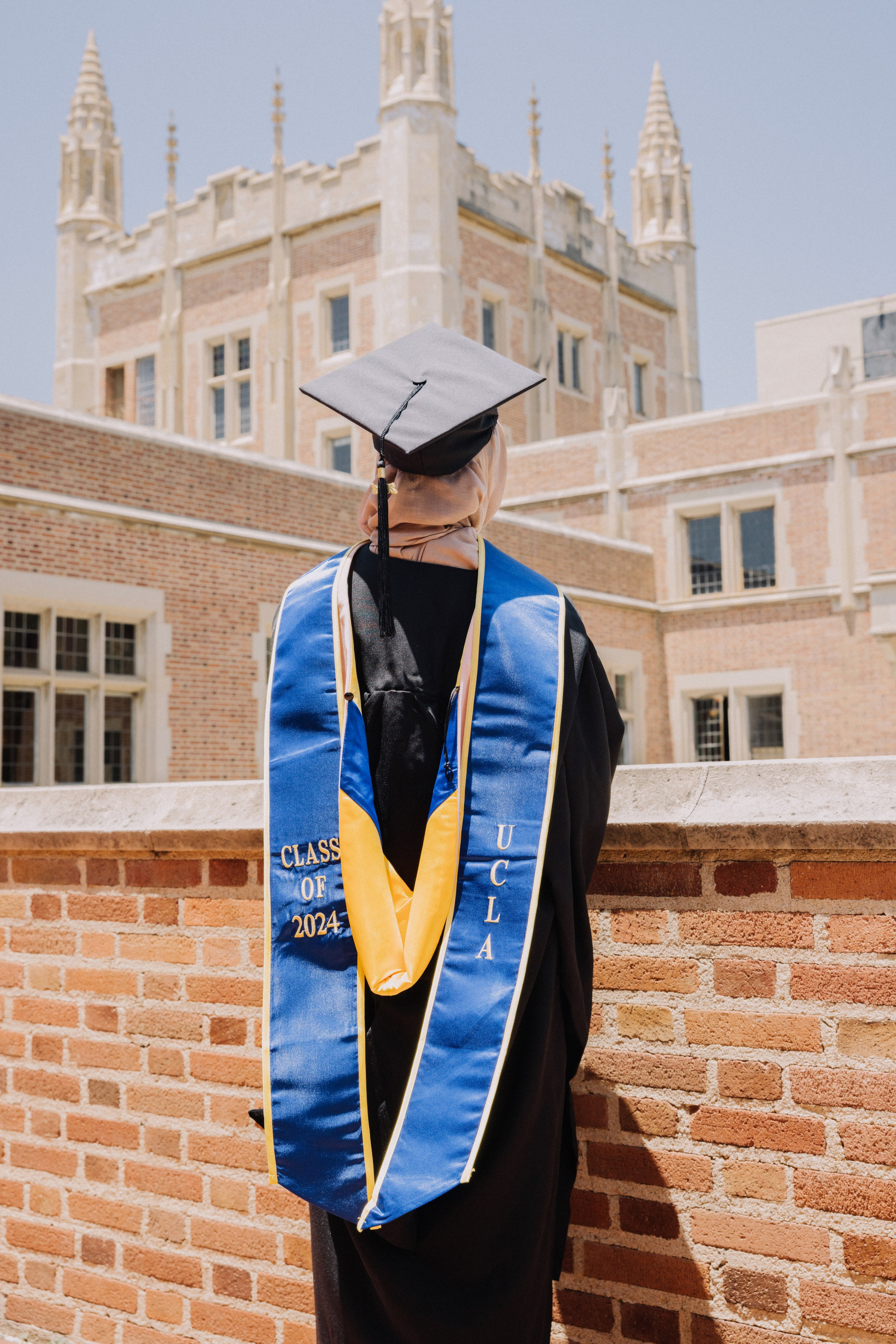UCLA Graduation Photoshoot | Taya Frank. Southern California Family and Couple Photographer