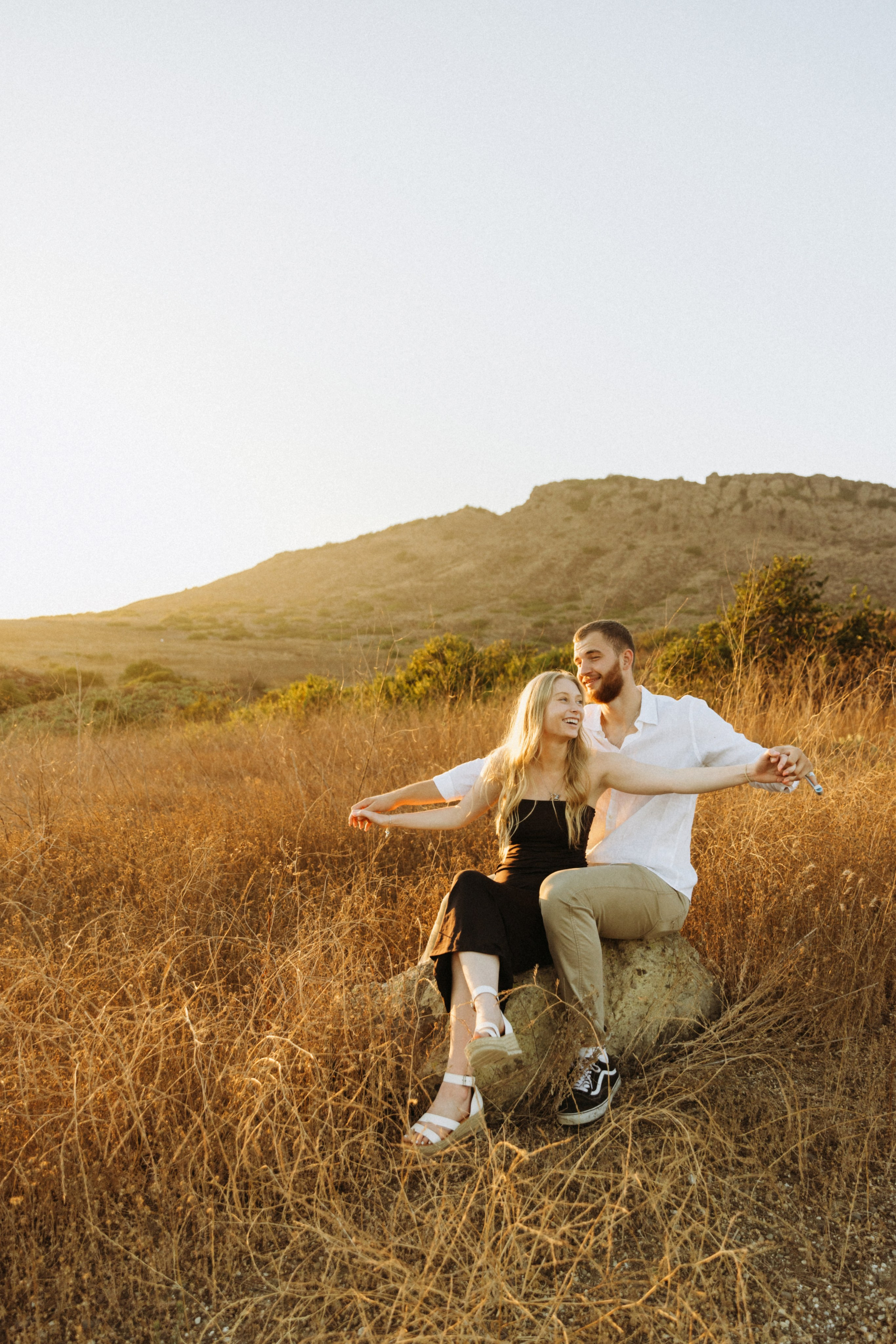 Anniversary Photoshoot at Sunset in a Scenic Field | Taya Frank. Southern California Family and Couple Photographer