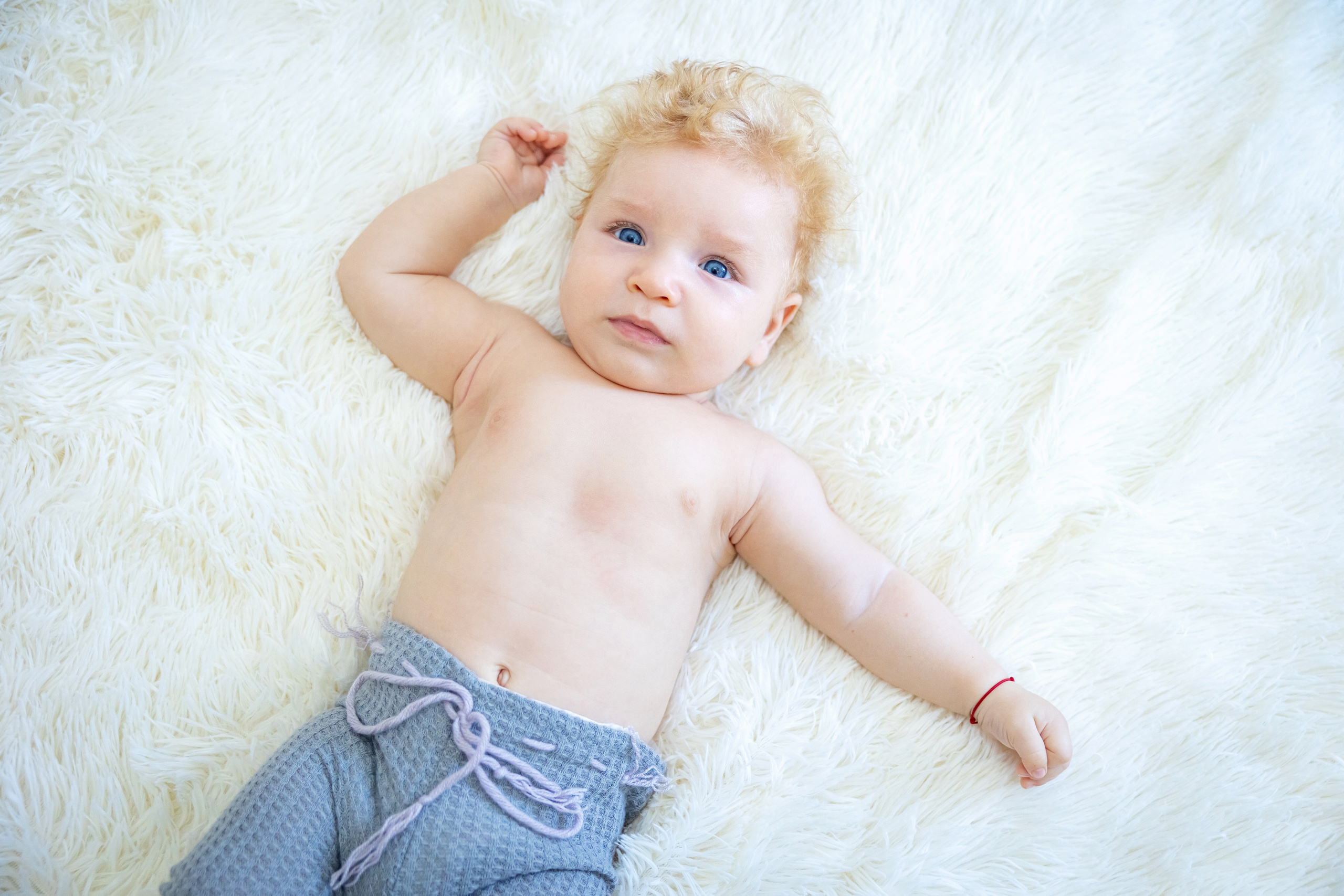 Eric Ionut. Moments By Gub