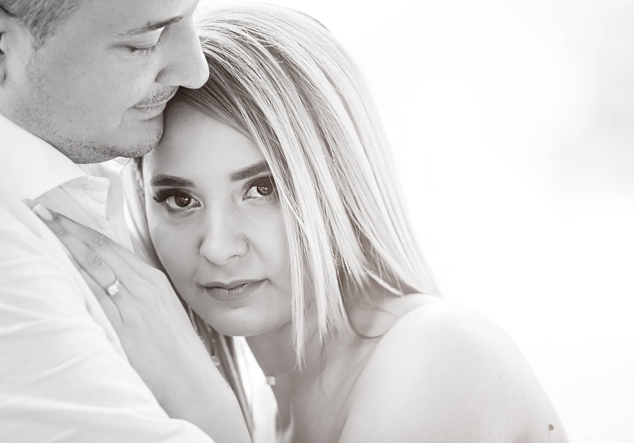 Logodna. Dream Studio Galați – ședințe foto profesionale pentru familie, portrete și evenimente