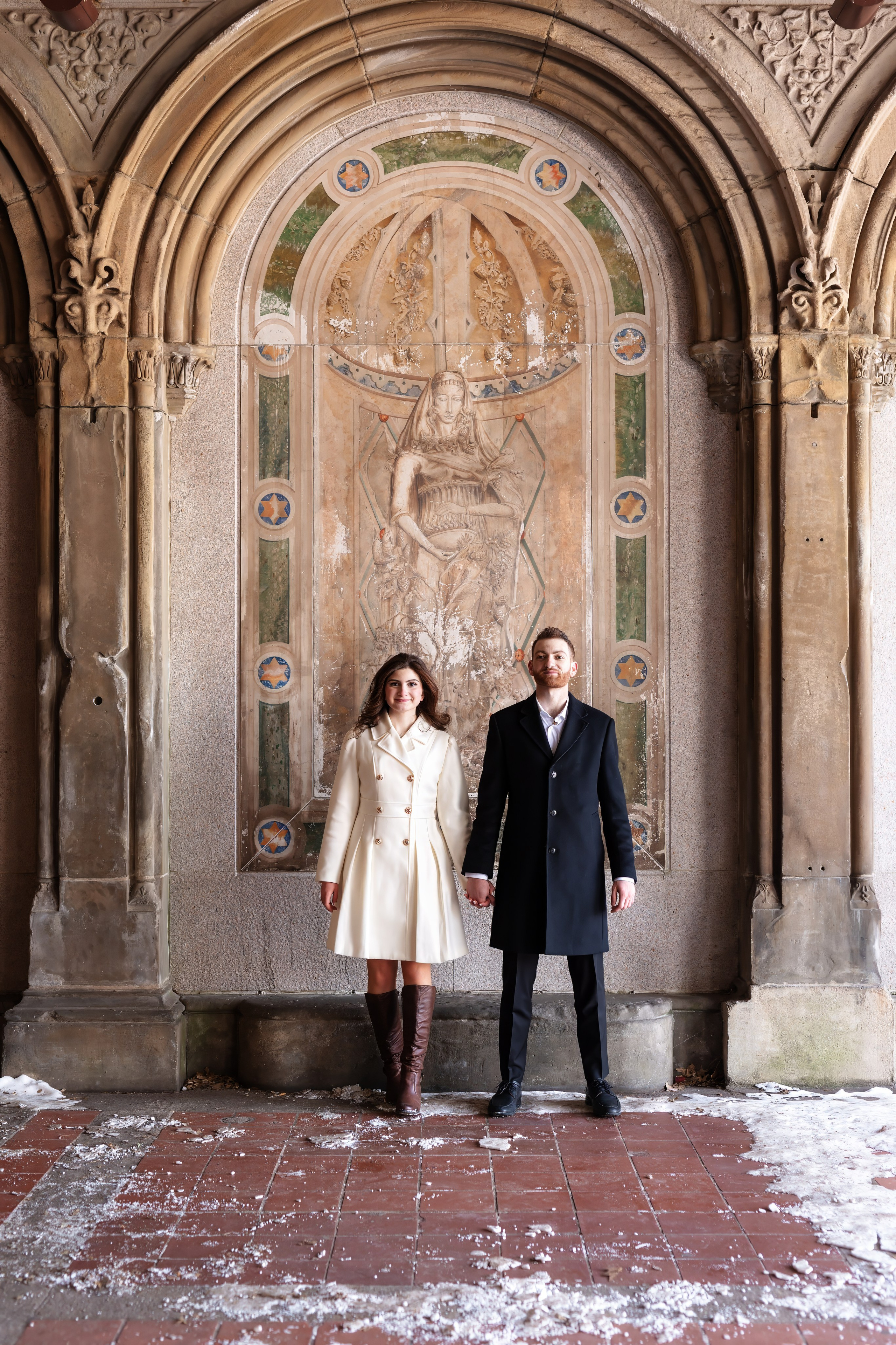 Winter Love in Central Park. Family, lifestyle, and commercial photography in New York and New Jersey