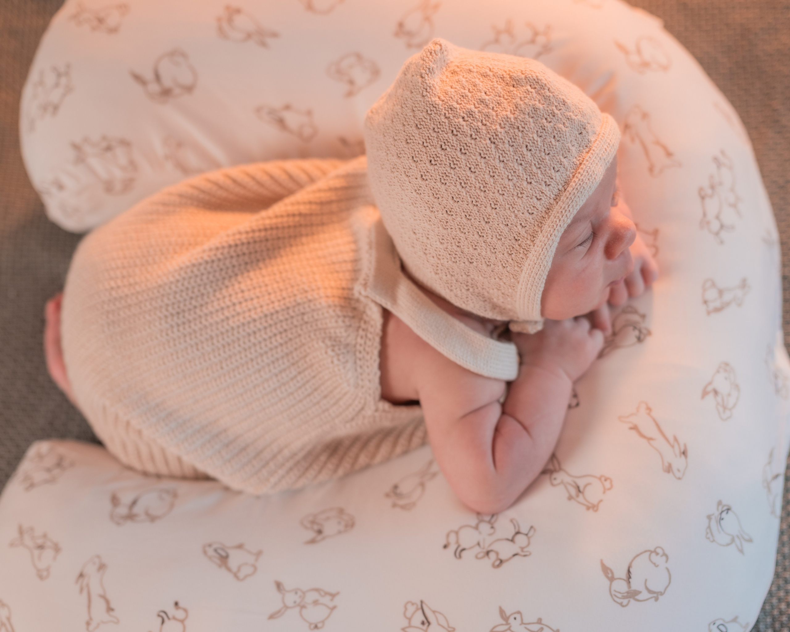 1-month-old baby. Natural and candid photography Jean Santiago