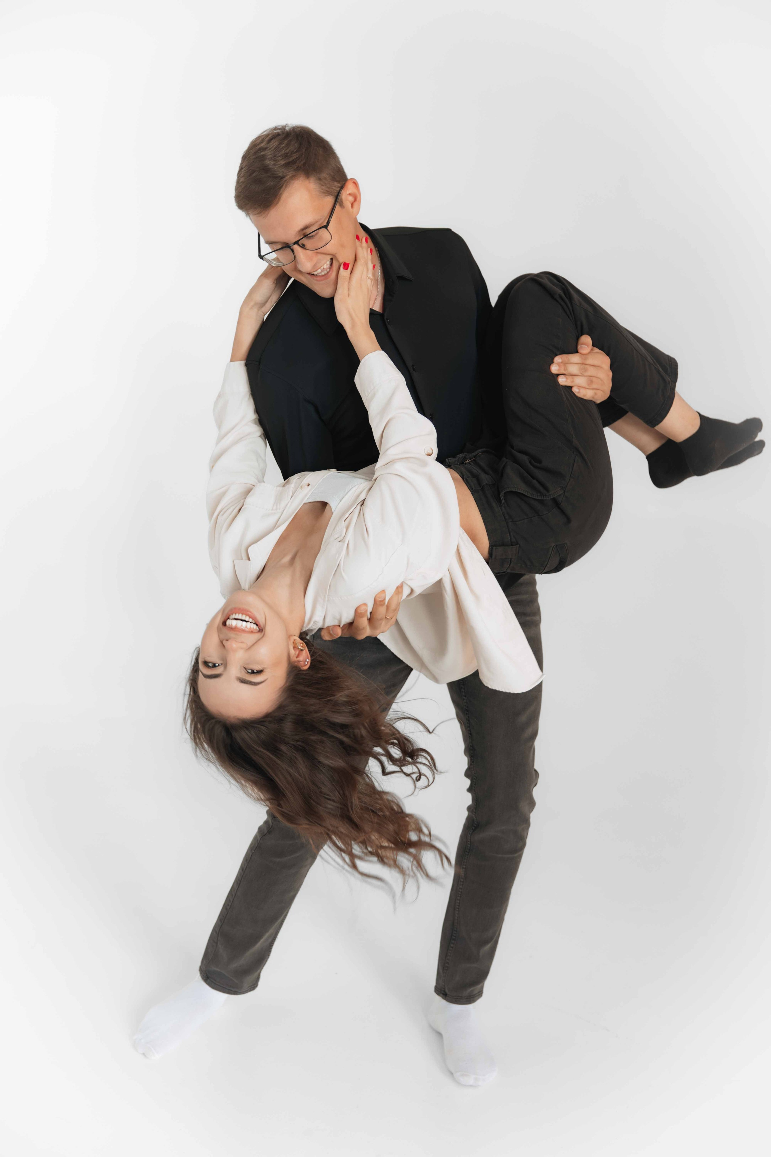 Nuomojamos Fotostudijos Vilniuje. Framed by Evelina | Vestuvių fotografė