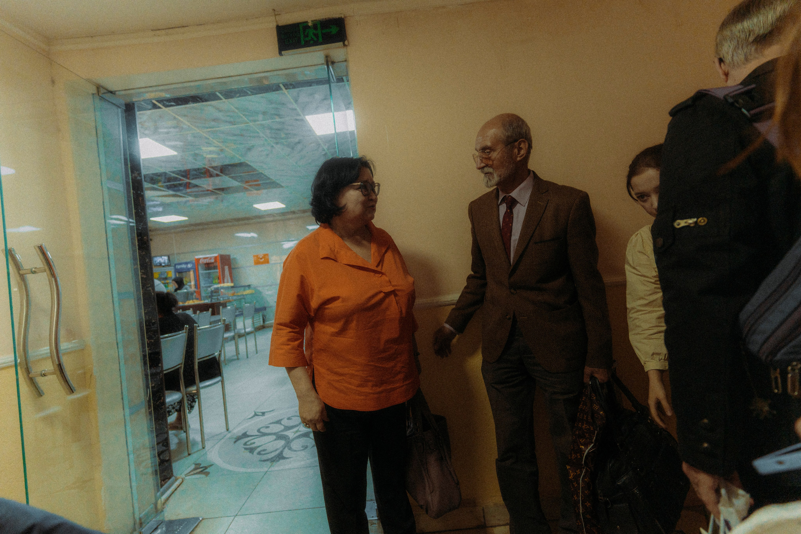 ТАШКЕНТ. Стрит-фотография, полная абсурда, идиотизма и красоты