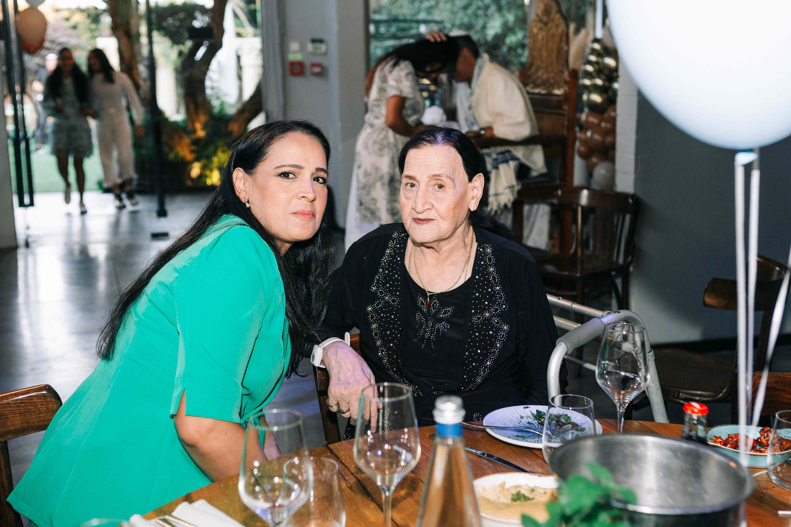 BRIT MILA (BIG EVENT). PHOTOGRAPHER IN ISRAEL