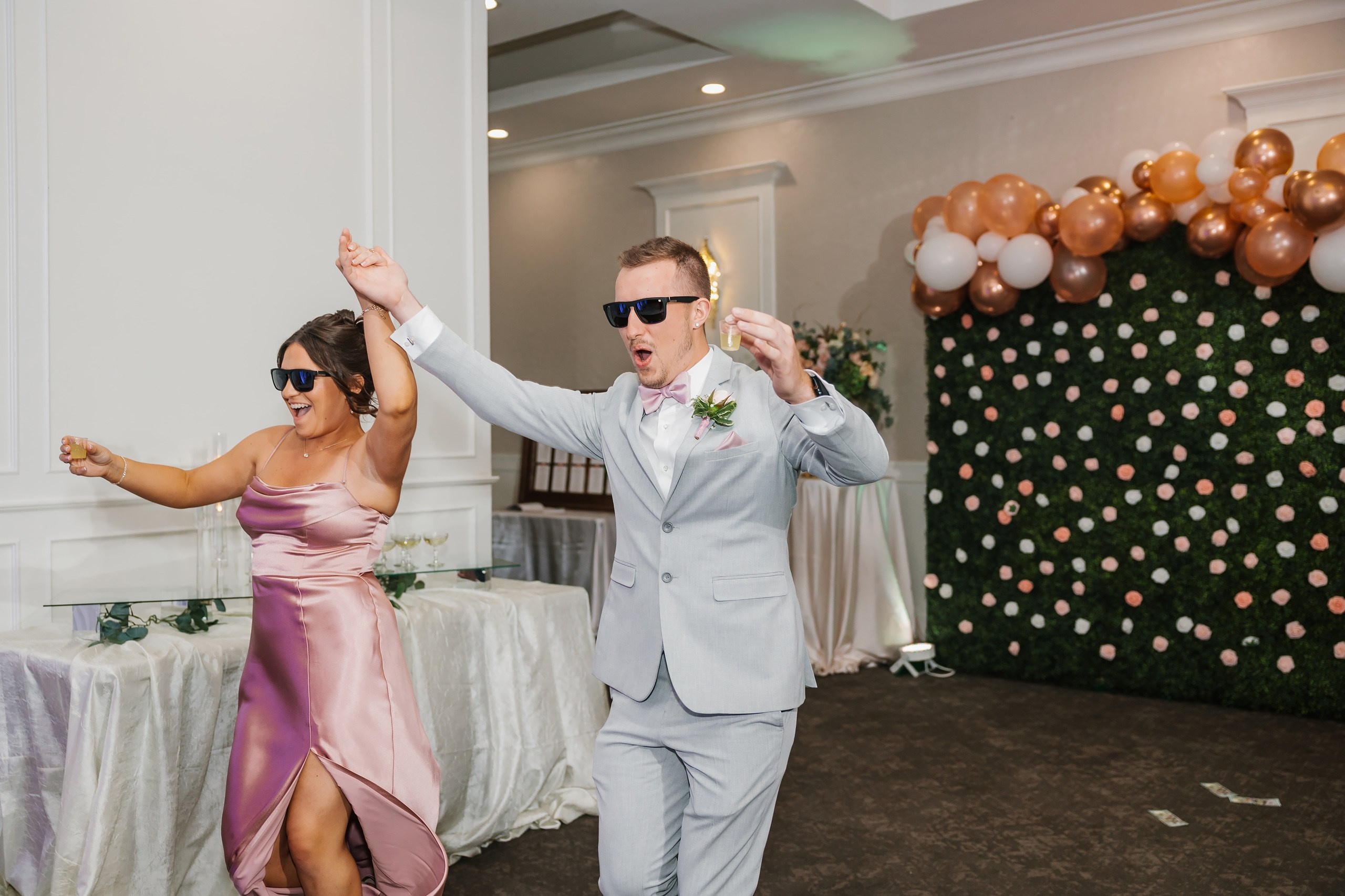 31.08.2024 Wedding. Wedding family event photographer in Chicago Nick Yushevich