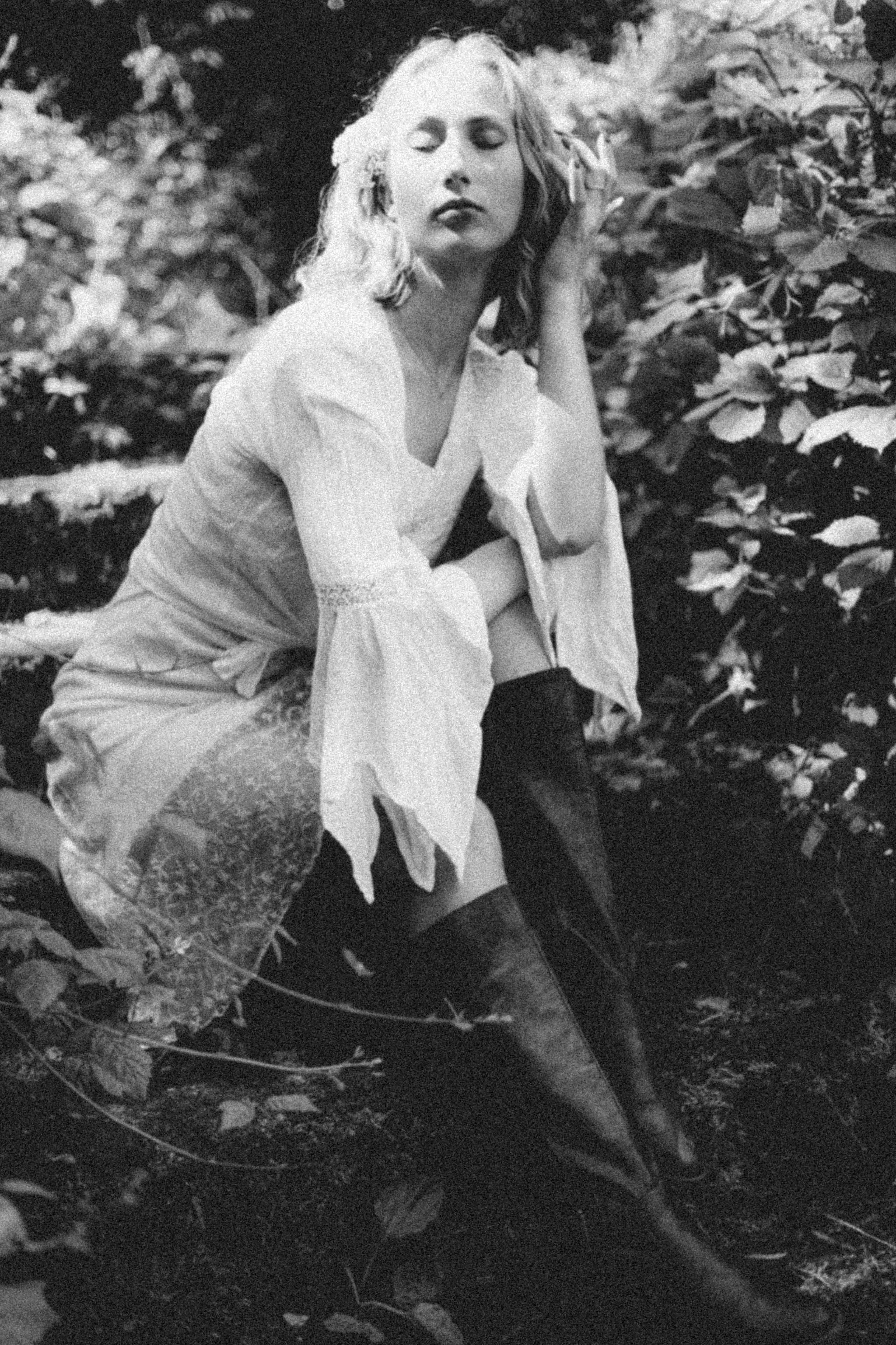 Sabīne x ĀTRSKADRS. Fotografė Aleksandra Samozvanova