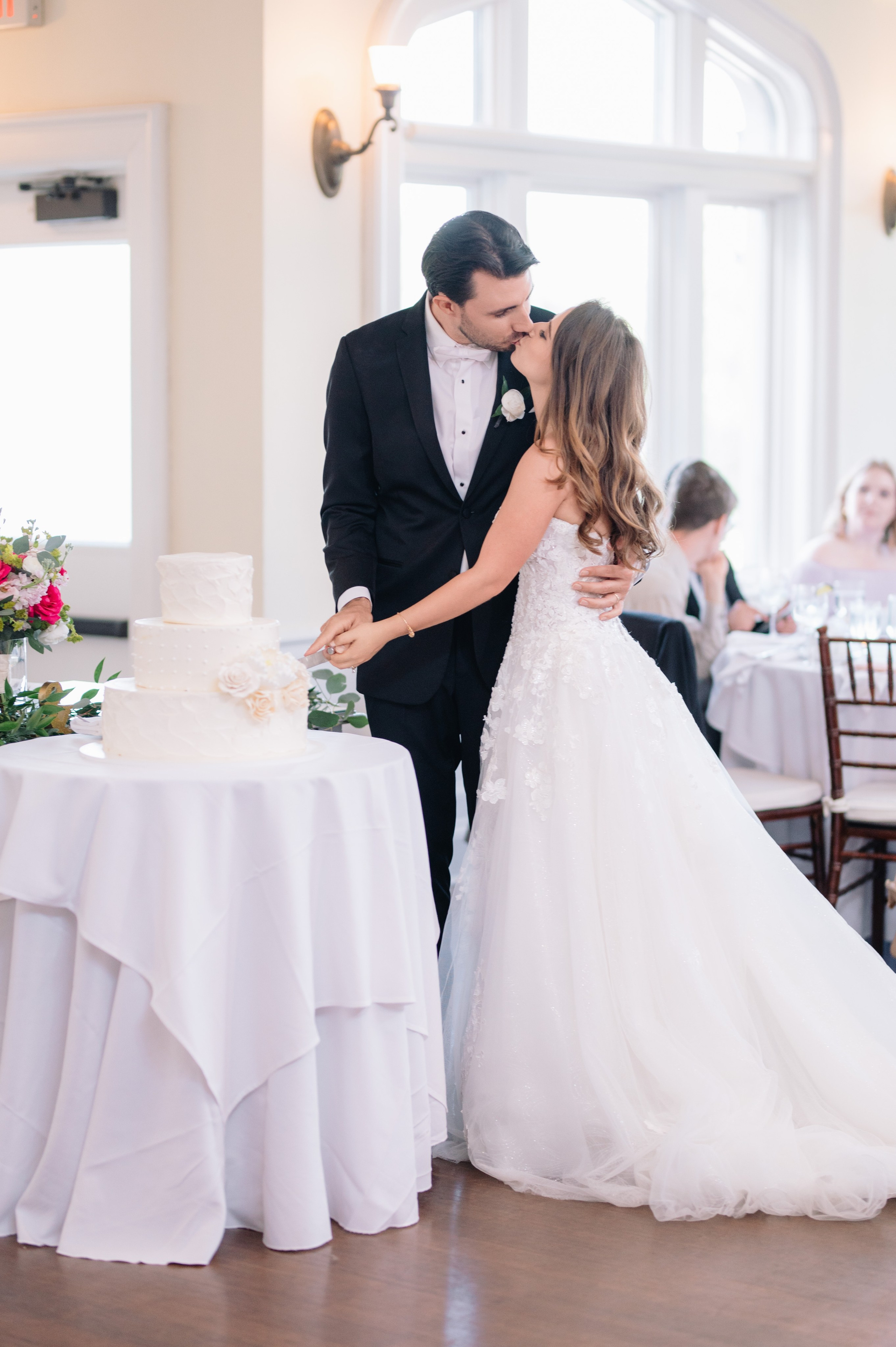 Dave and Lara – Wedding at Whitby Castle, New York