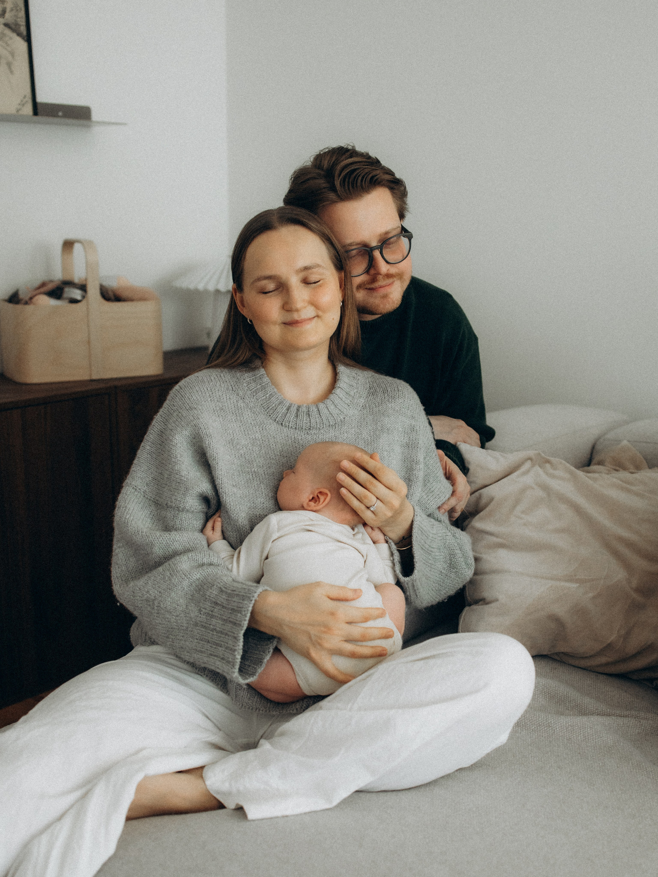 Henni’s family. Kristina, portrait and family photographer in Helsinki