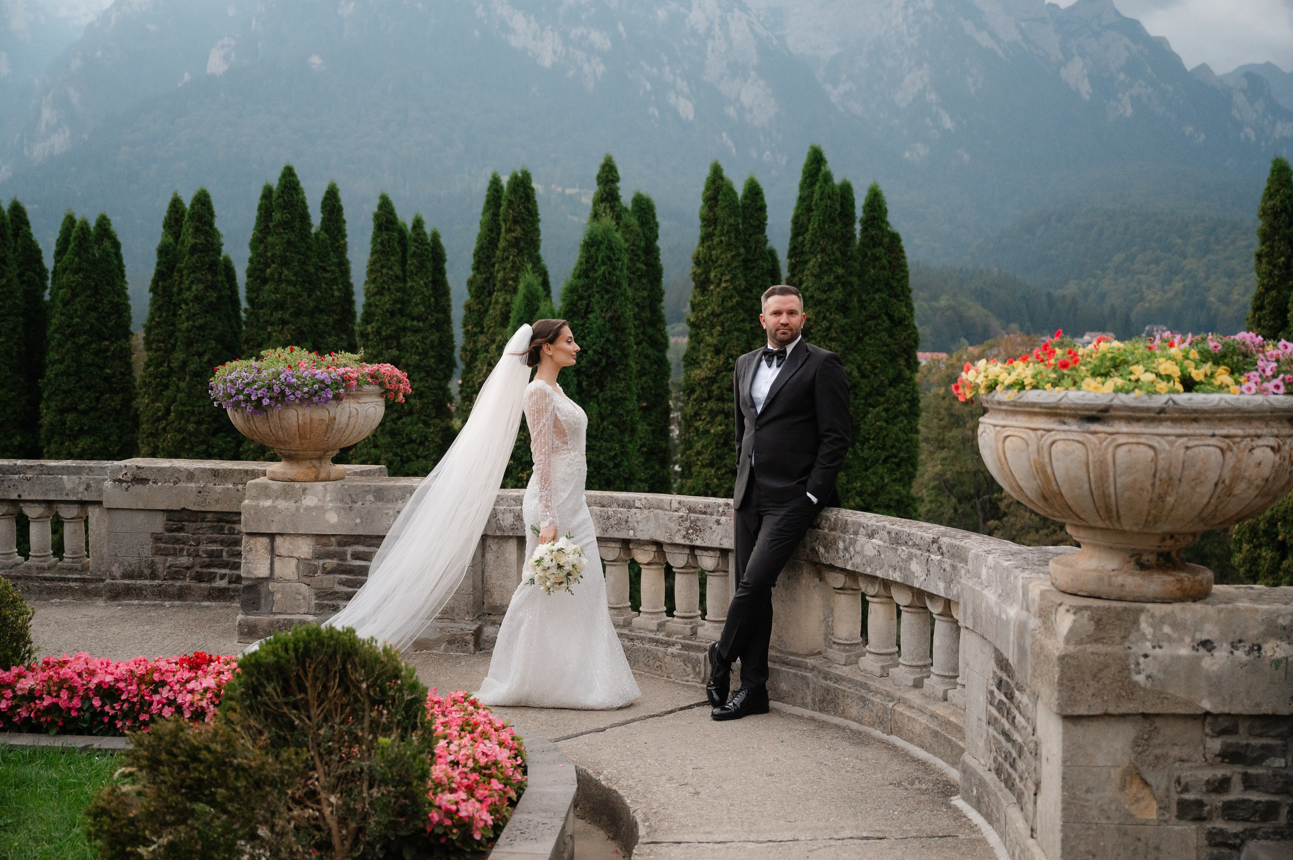 Mălina & Silviu – ședință foto la Castelul Cantacuzino | Fotograf nuntă