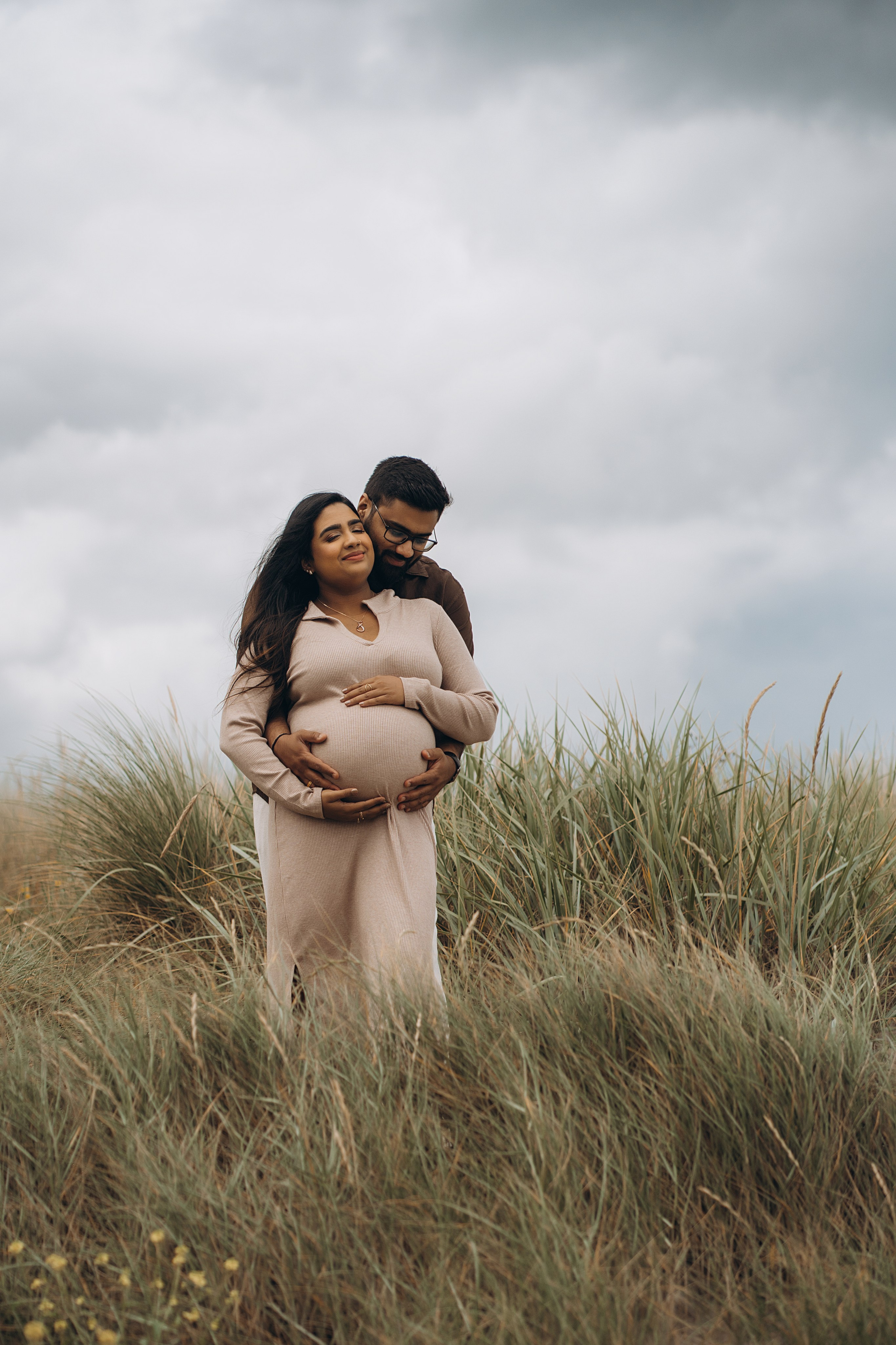 Meera: Bull island. Maternity/Love story/Wedding photographer