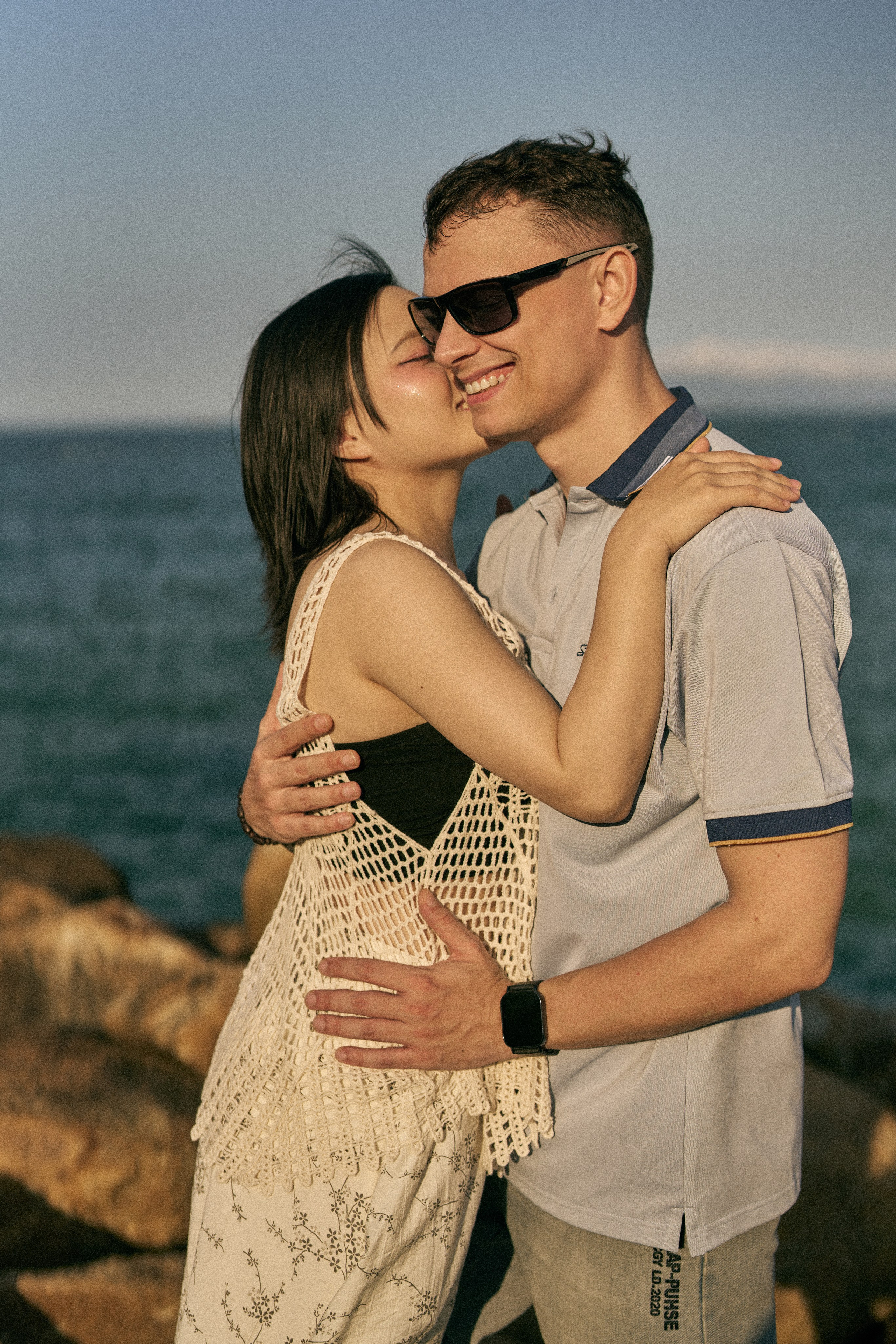 Lifestyle Photographer in Hoi An & Da Nang Love stories, family & wedding photography