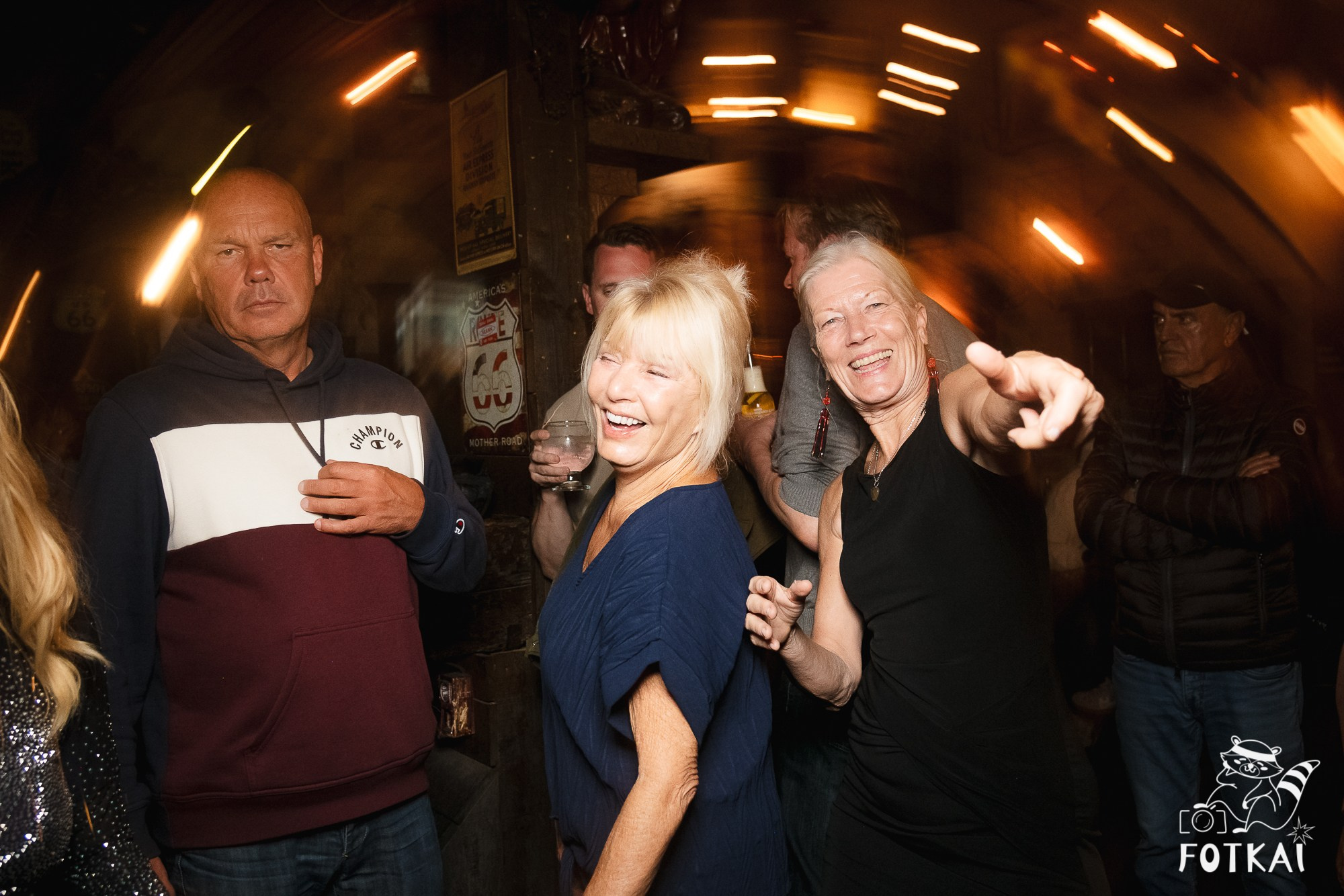 The Galaxy’s в El Paso Bar Торревьеха: фоторепортаж с концерта 21 марта 2026 года | FOTKAI