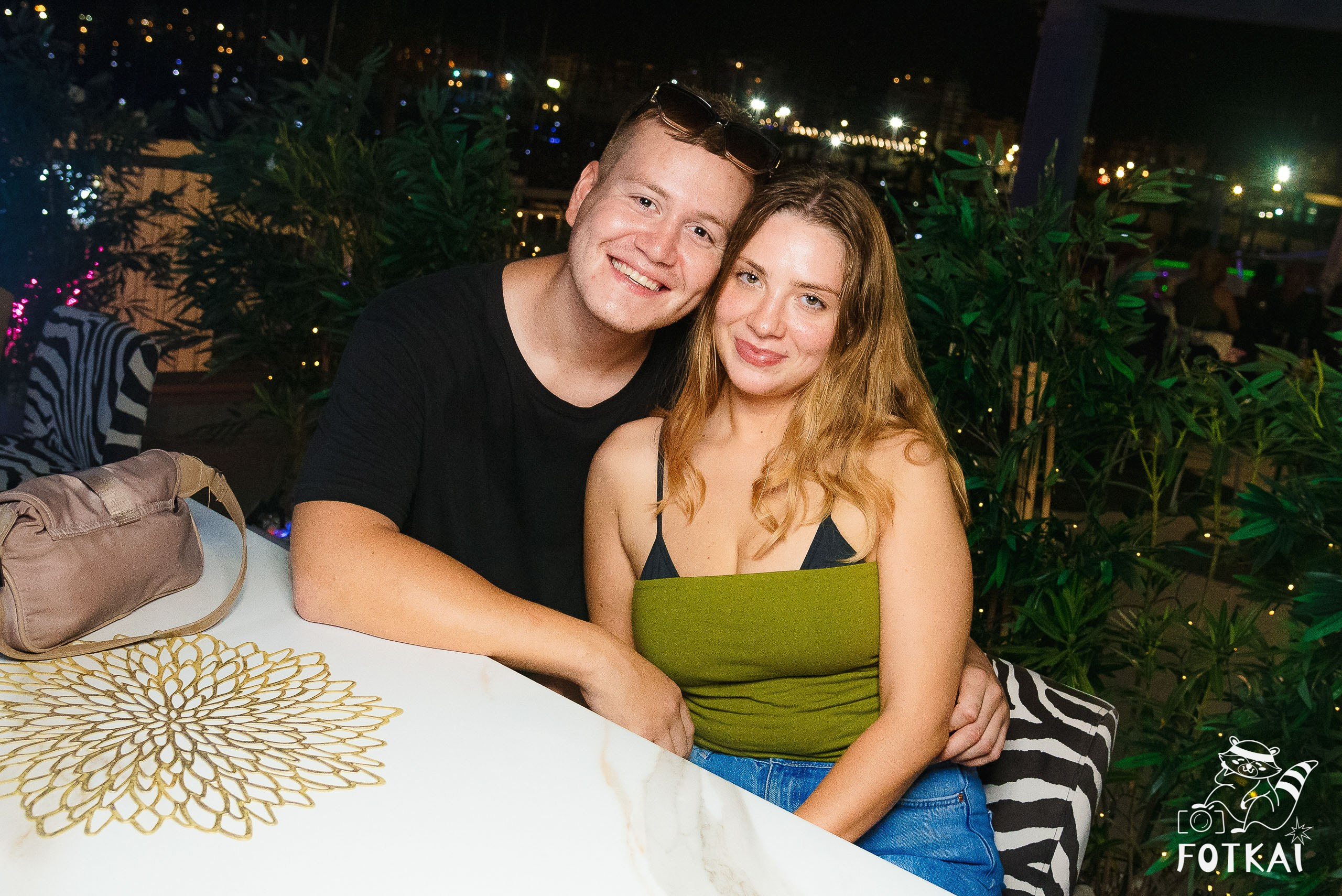 The Sunset Lounge Bar: Reportaje fotográfico 09.08.25 | FOTKAI