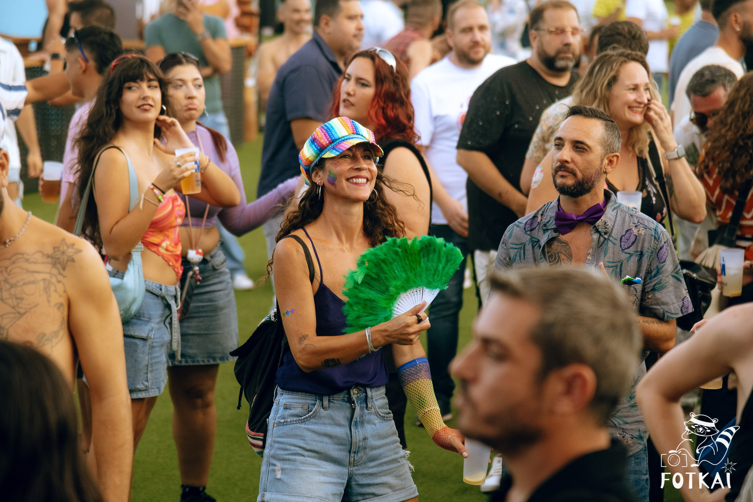 Cariña: La Fiesta 2025 Alicante — fotos del festival LGTBI y drag shows | FOTKAI