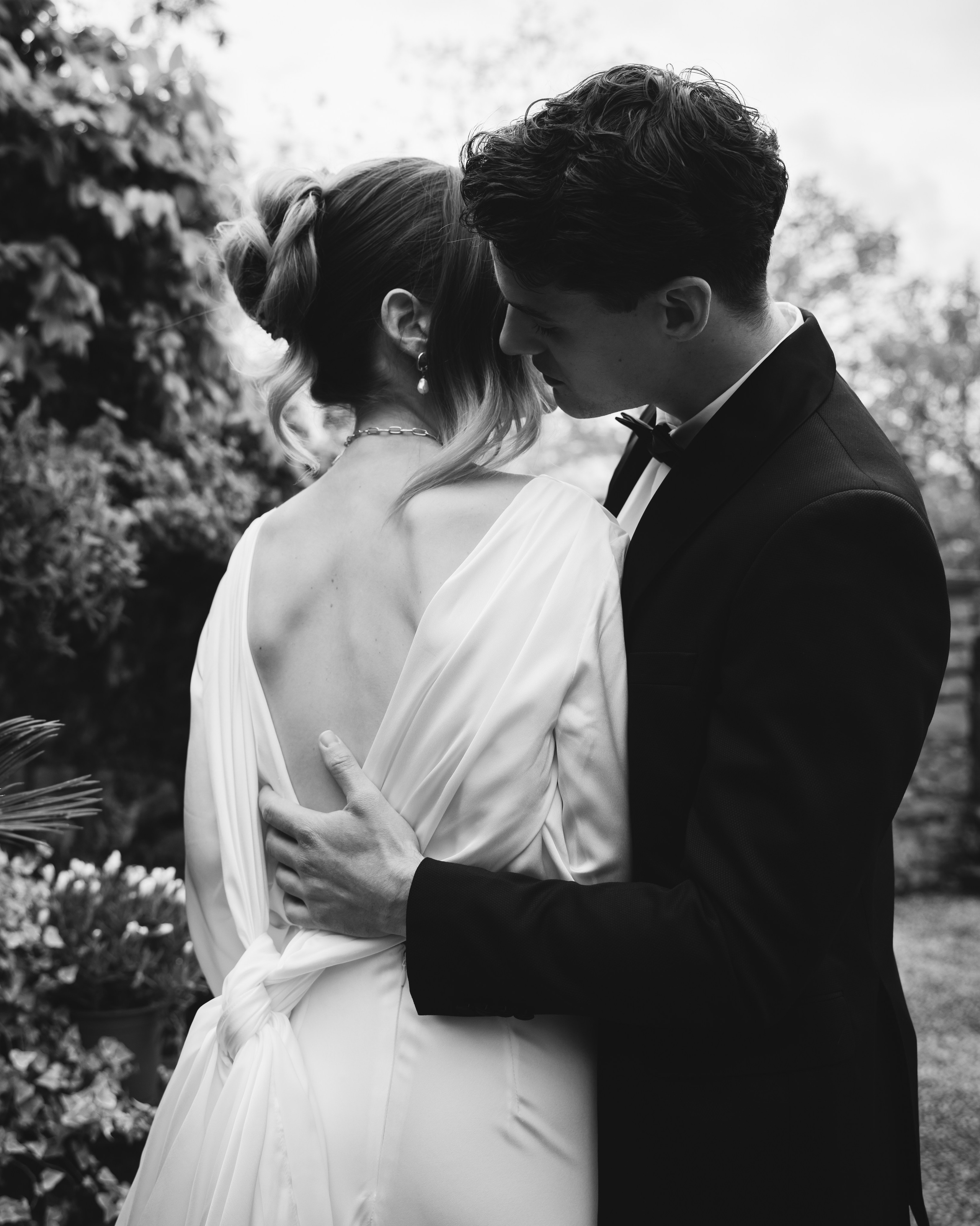 Tuscany Wedding Villa La Commenda Concordia. Professional wedding photographer in Copenhagen, Denmark — Julia Byron